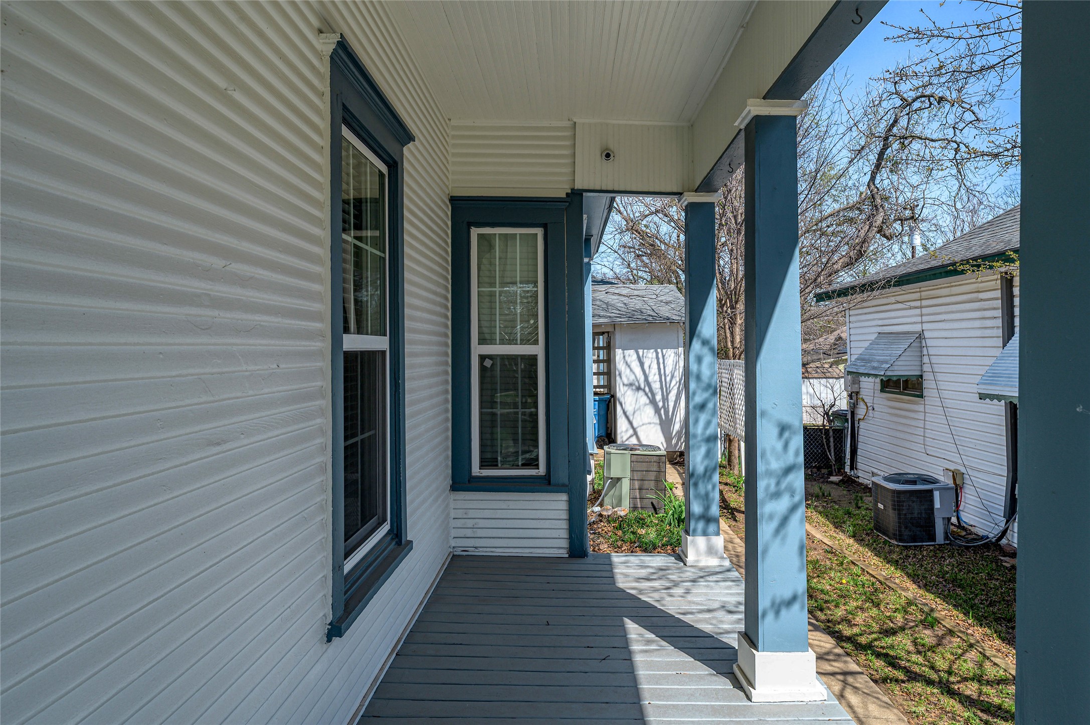 1231 W Main Street