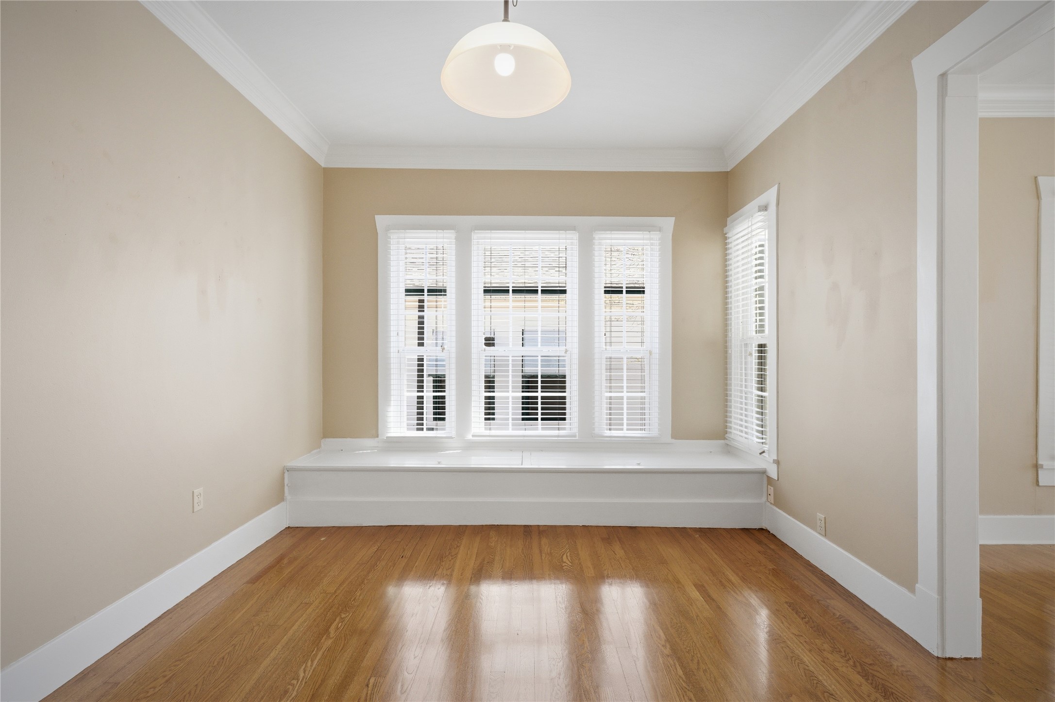 1231 W Main Street