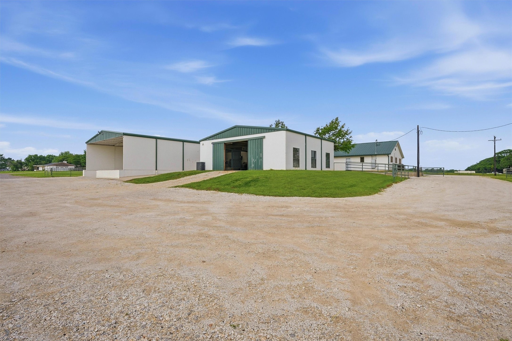 1030 Roland Road