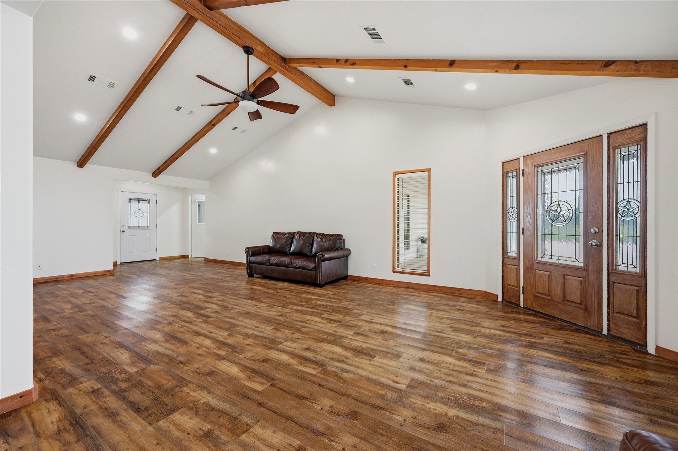 1030 Roland Road
