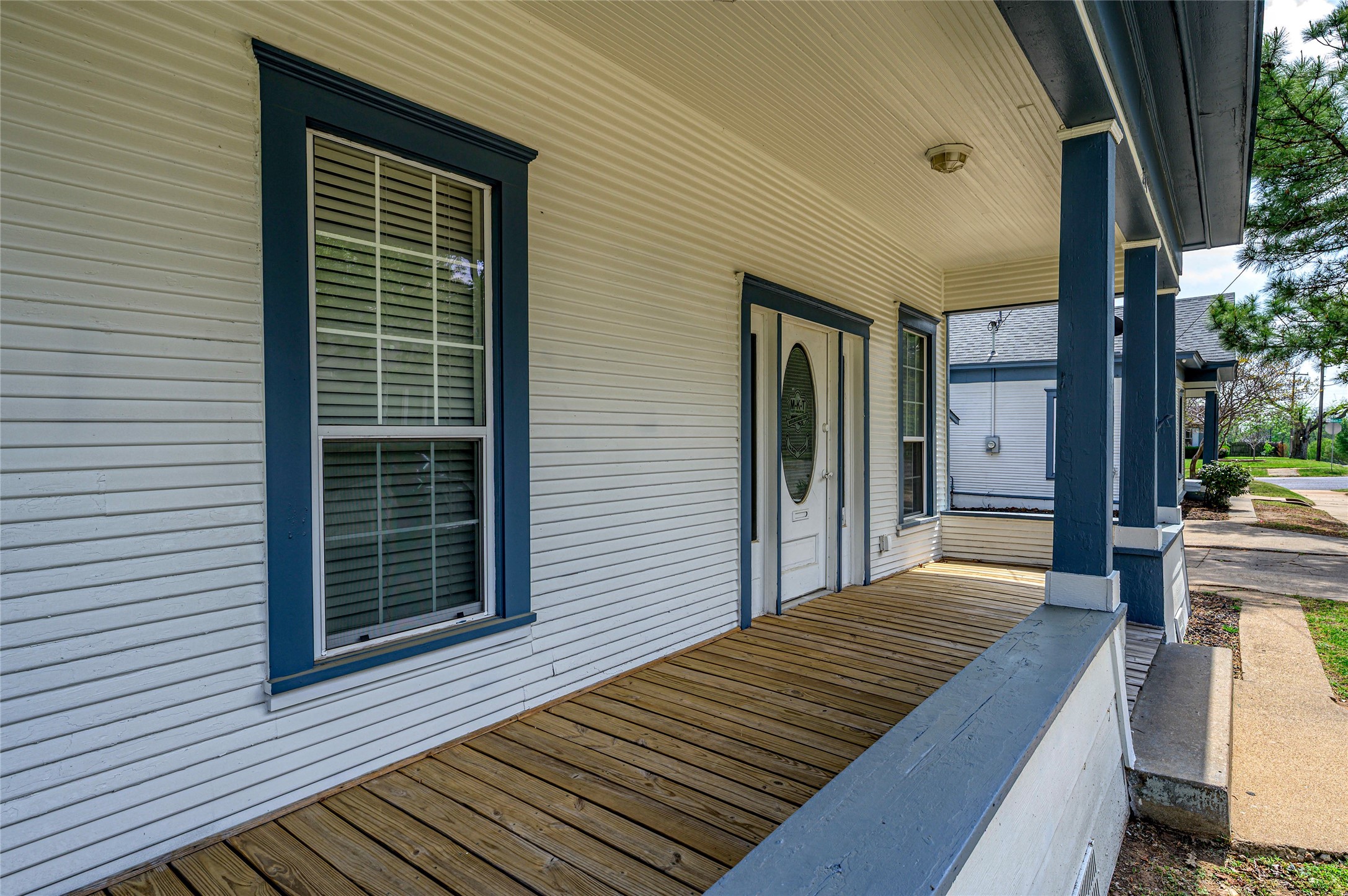 108 N Eddy Avenue