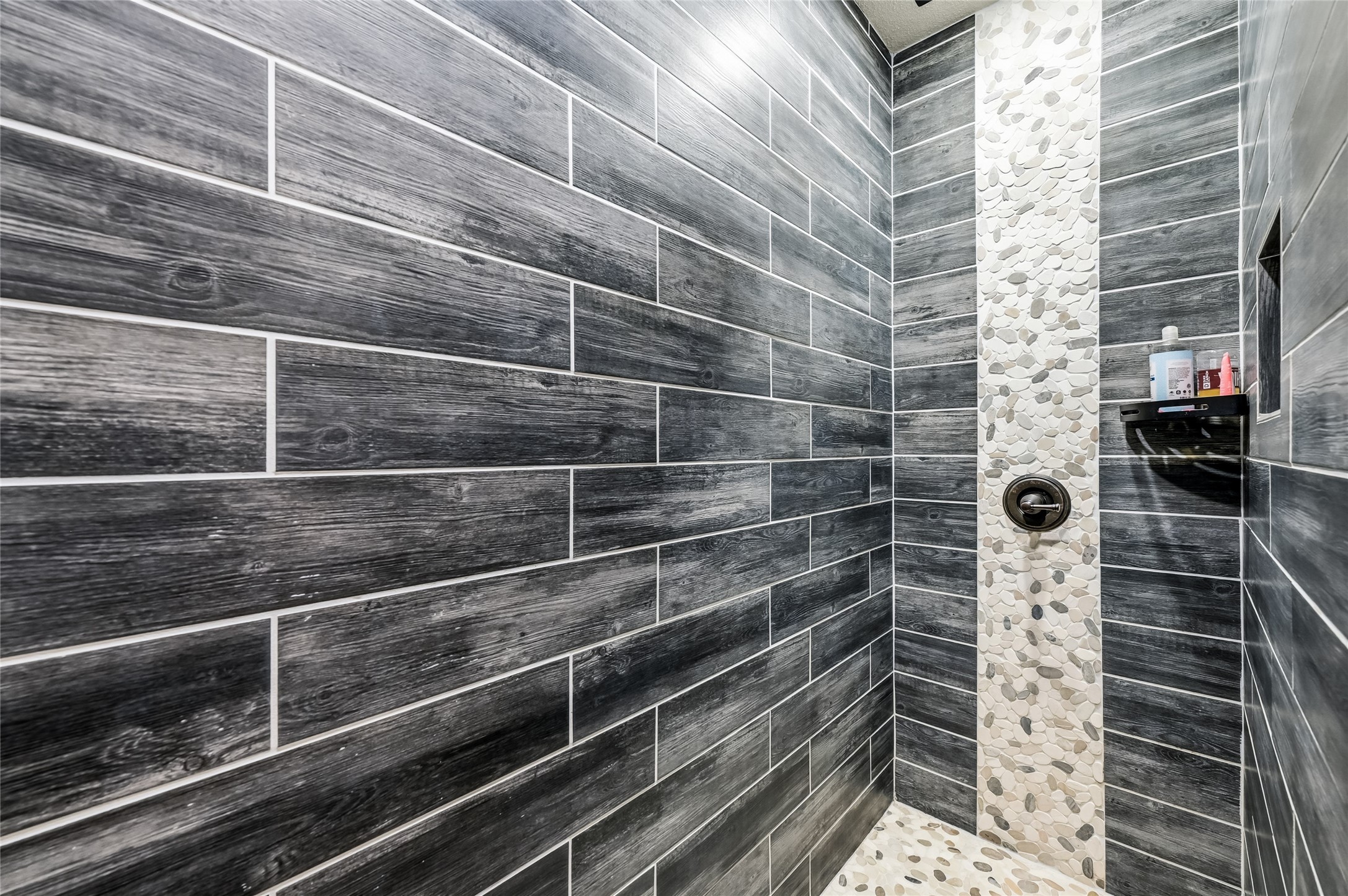 435 County Road 4875