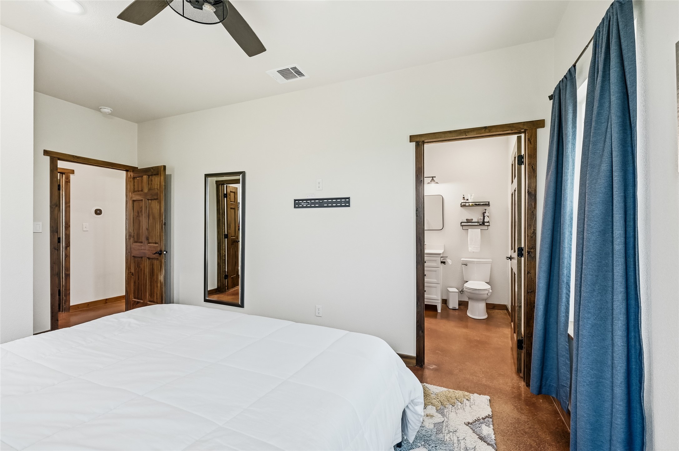 435 County Road 4875