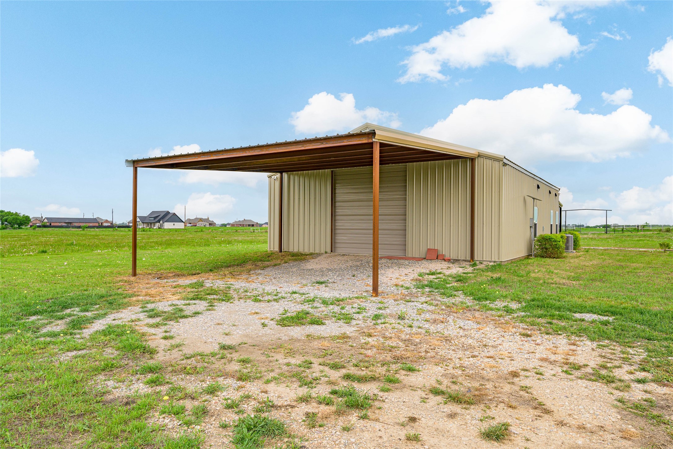 435 County Road 4875