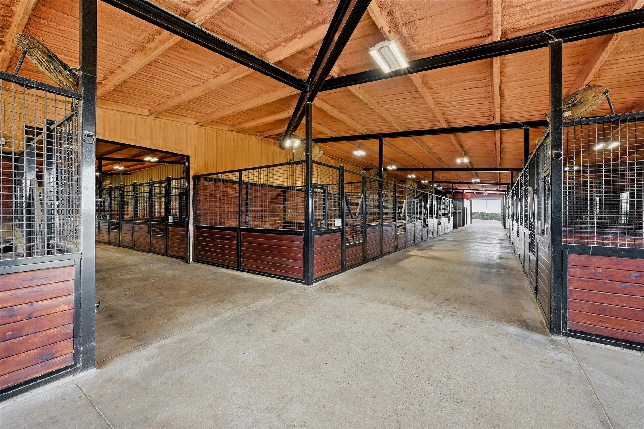 1643 Roland Road