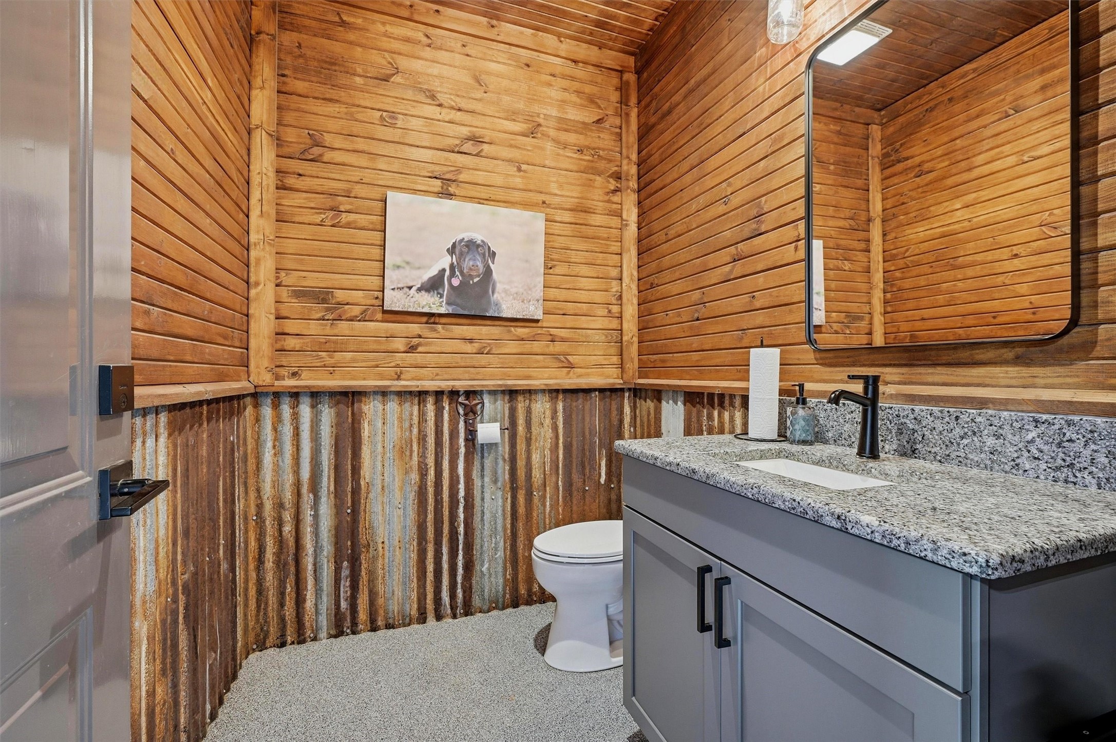 1643 Roland Road