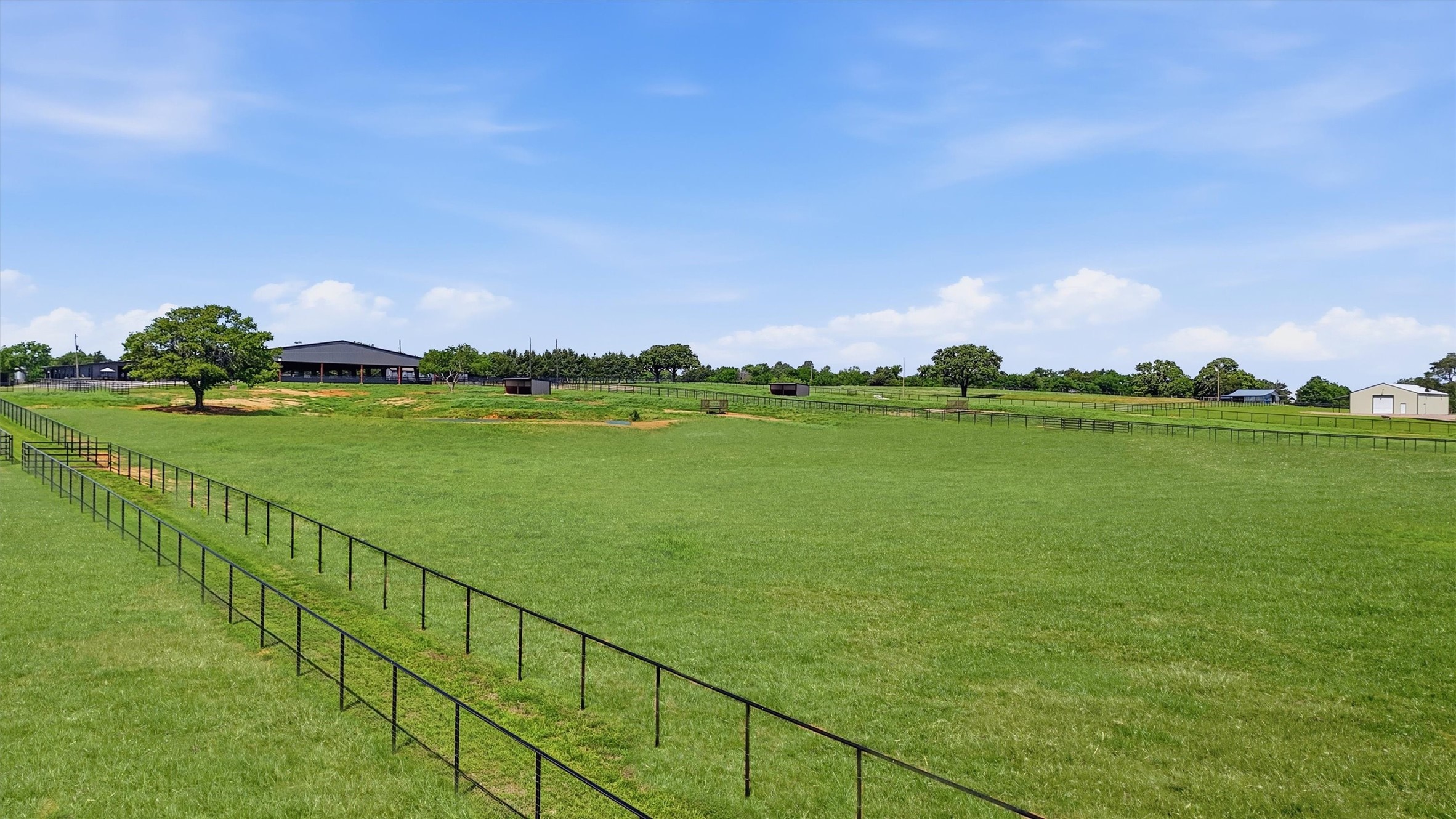 1643-1861 Roland Road