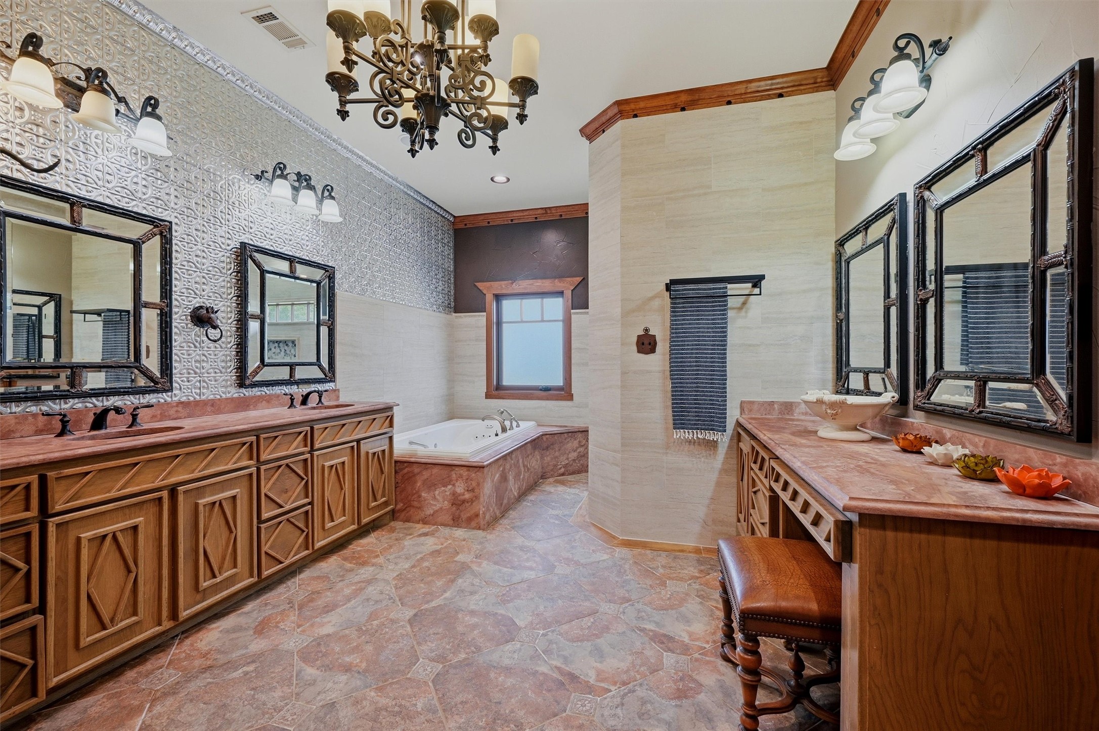 1371 County Road 130