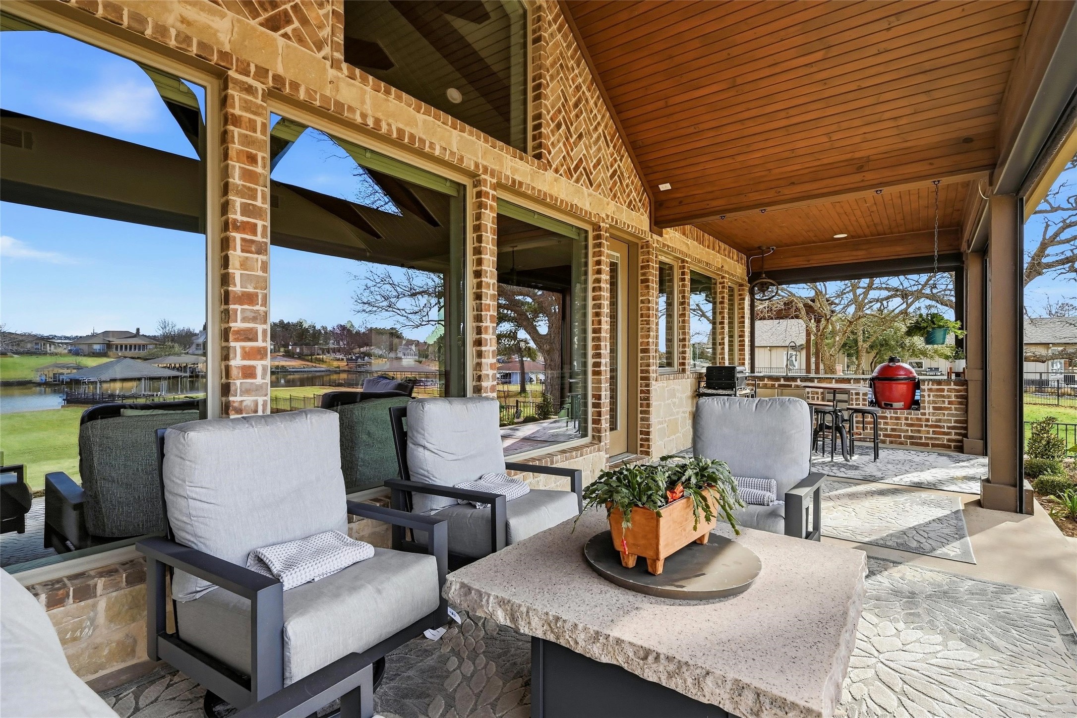 613 Kiowa Drive W