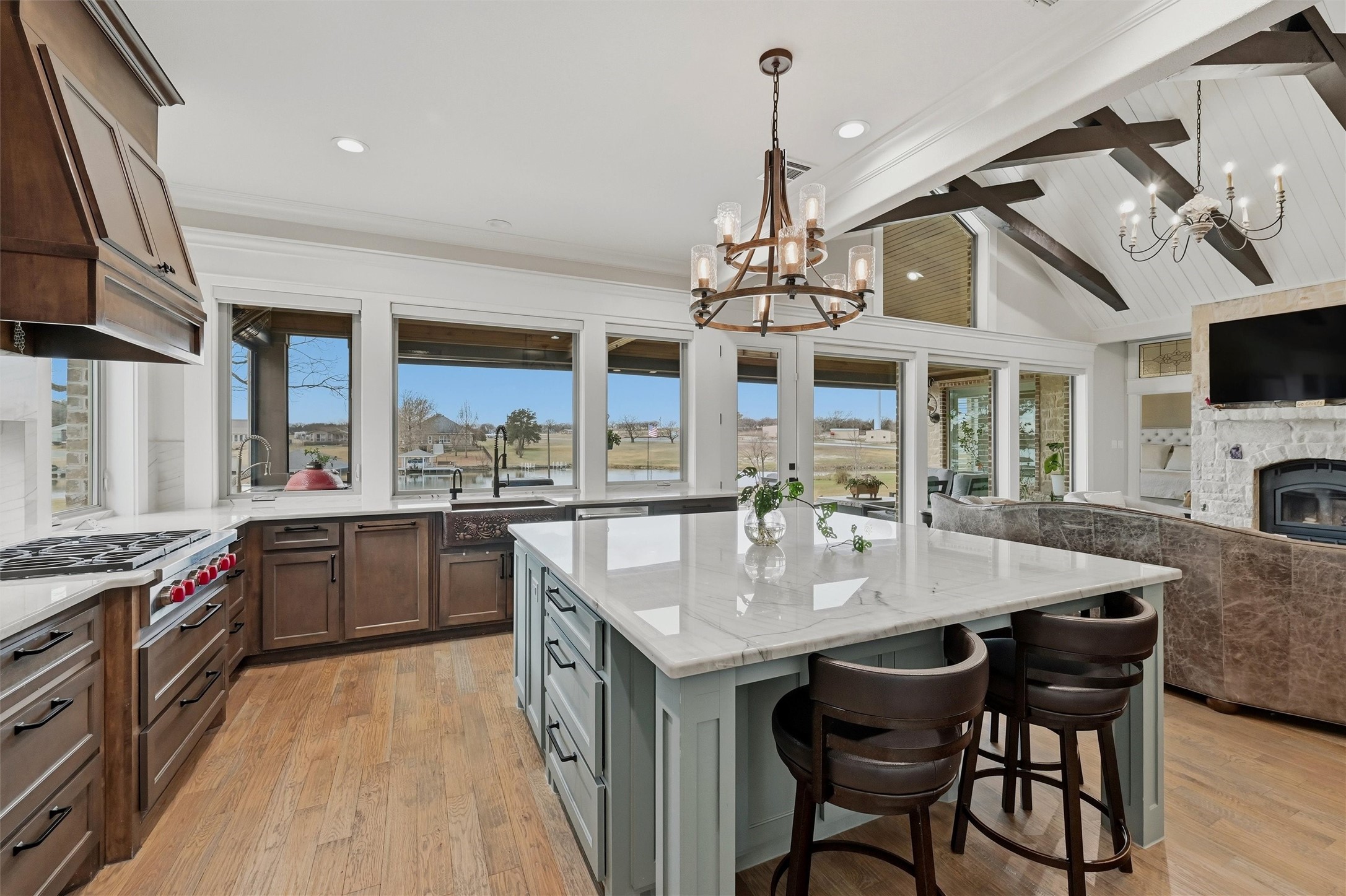 613 Kiowa Drive W