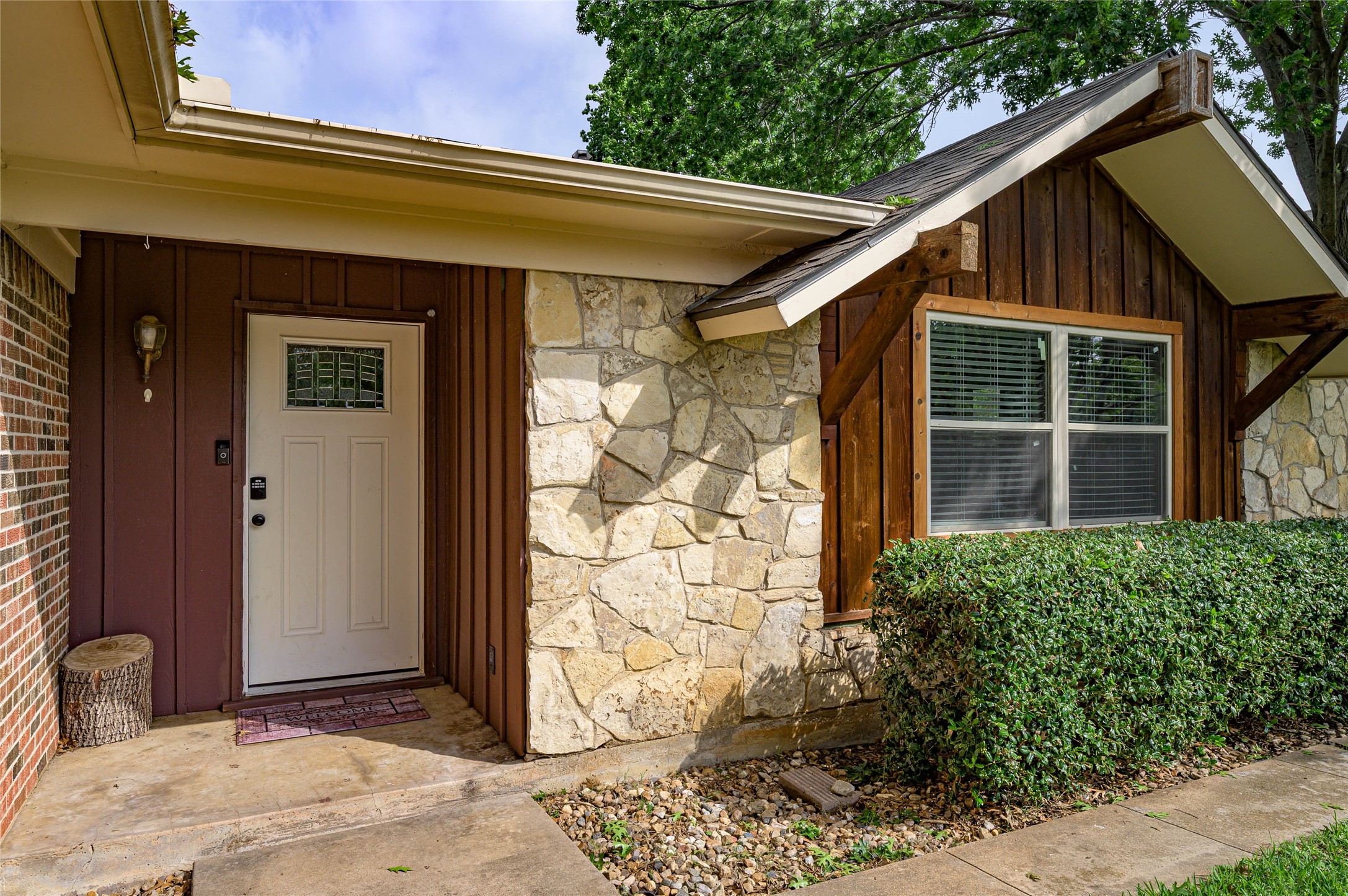 1028 S Idlewild Drive