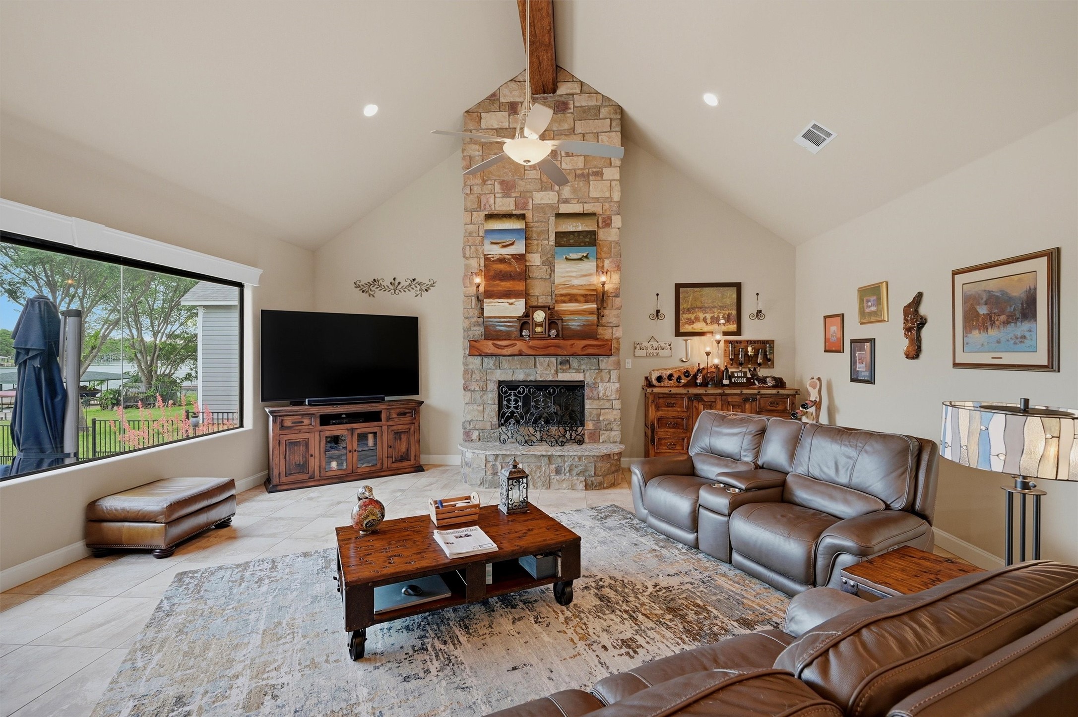 114 Blackfoot Trail