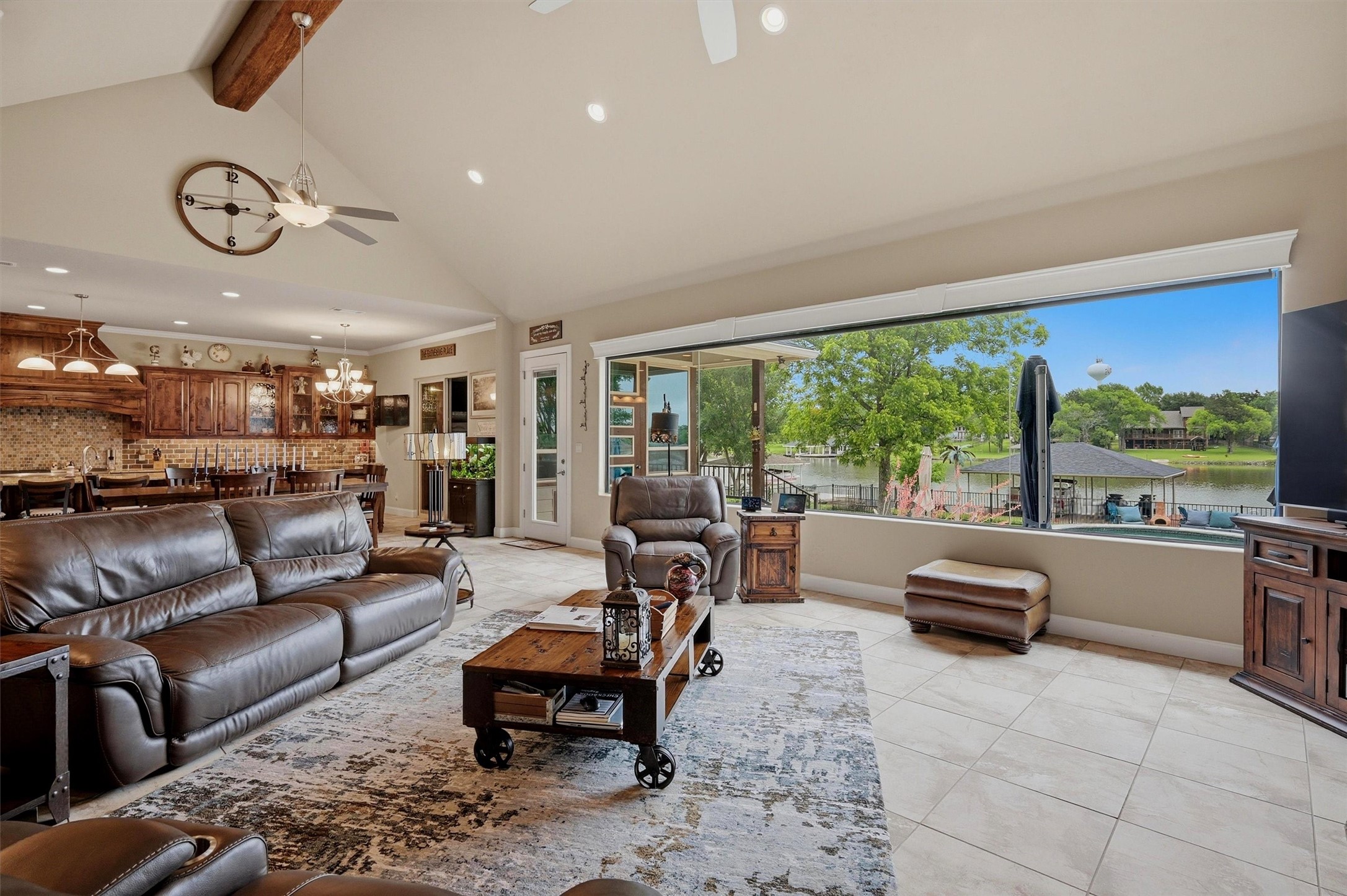 114 Blackfoot Trail