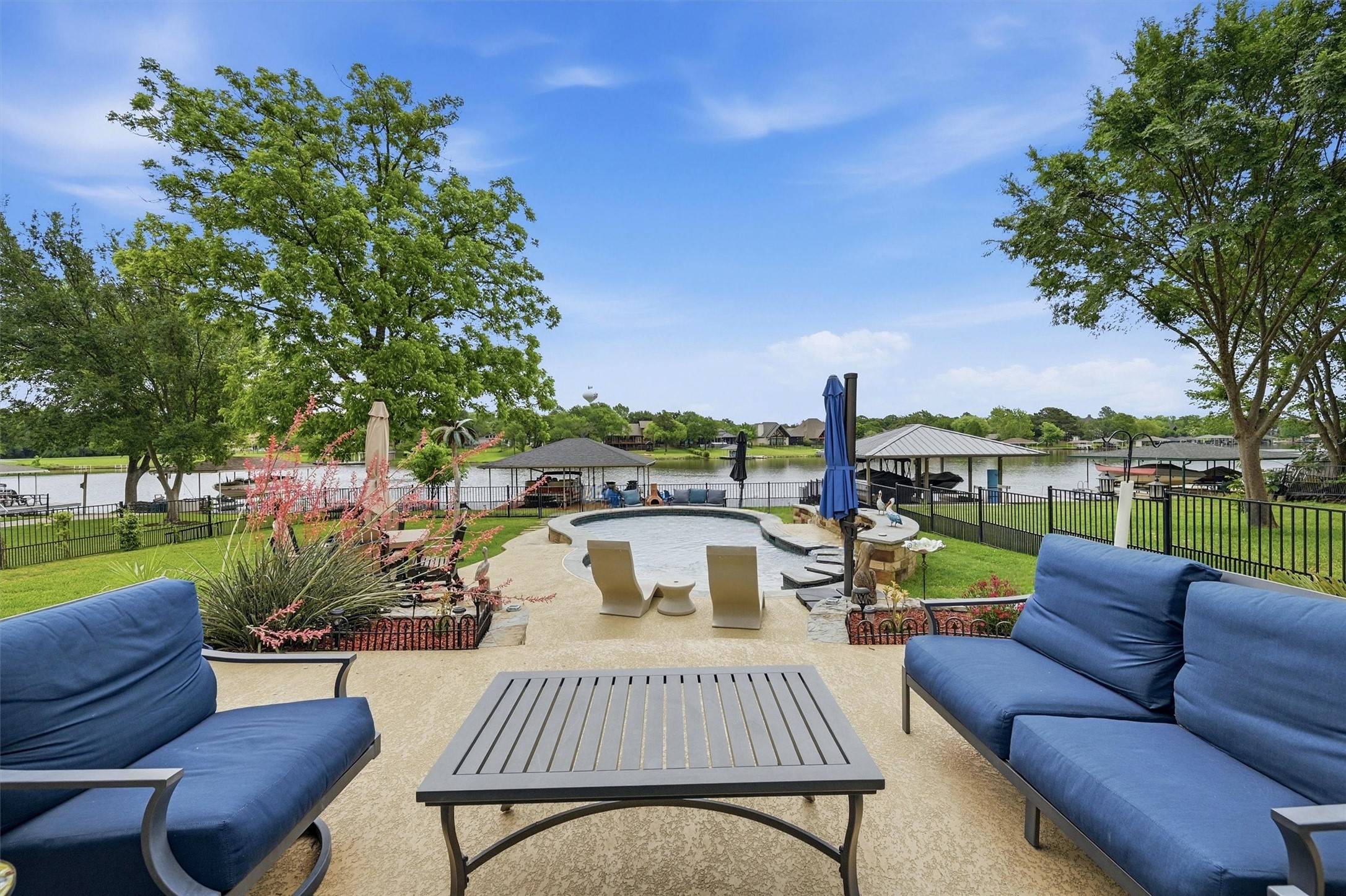 114 Blackfoot Trail