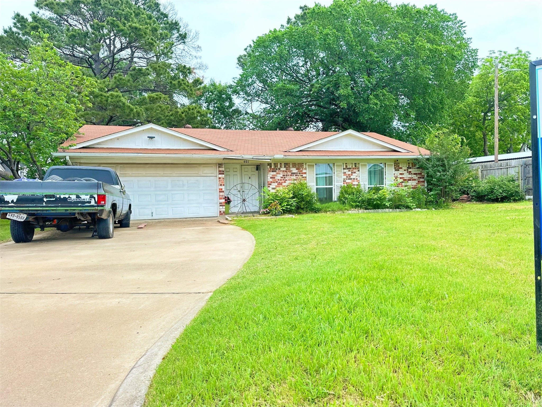 401 Columbia Circle