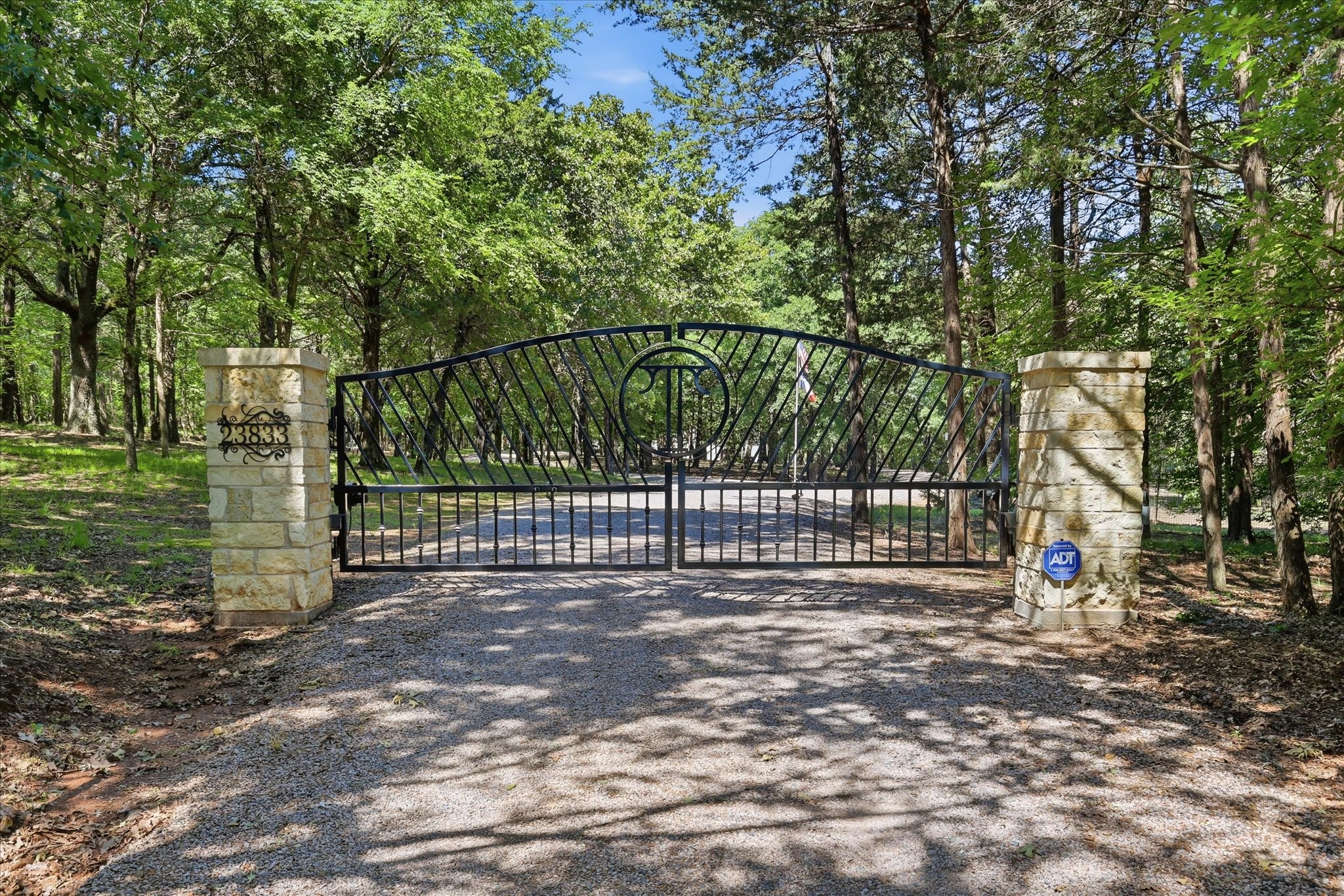 23833 Highway 377