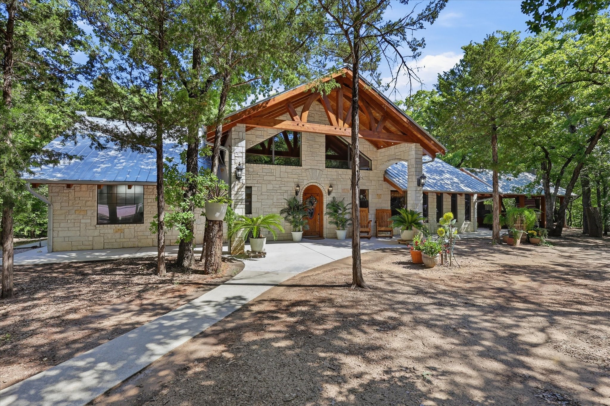 23833 Highway 377