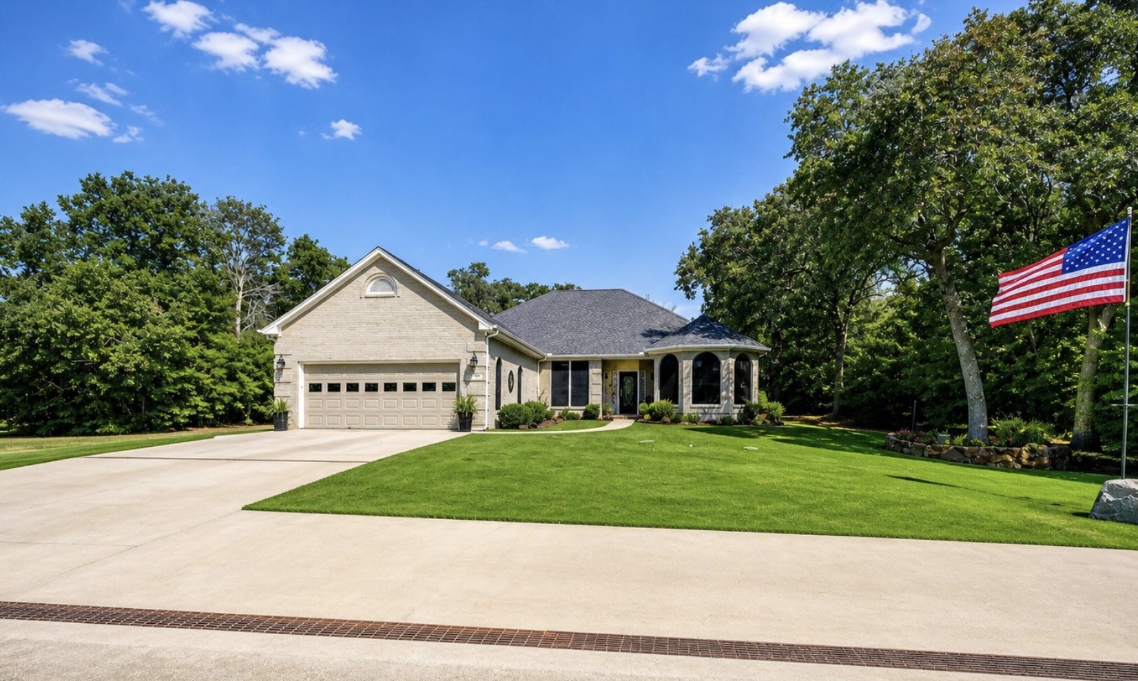130 Cayuga Trail