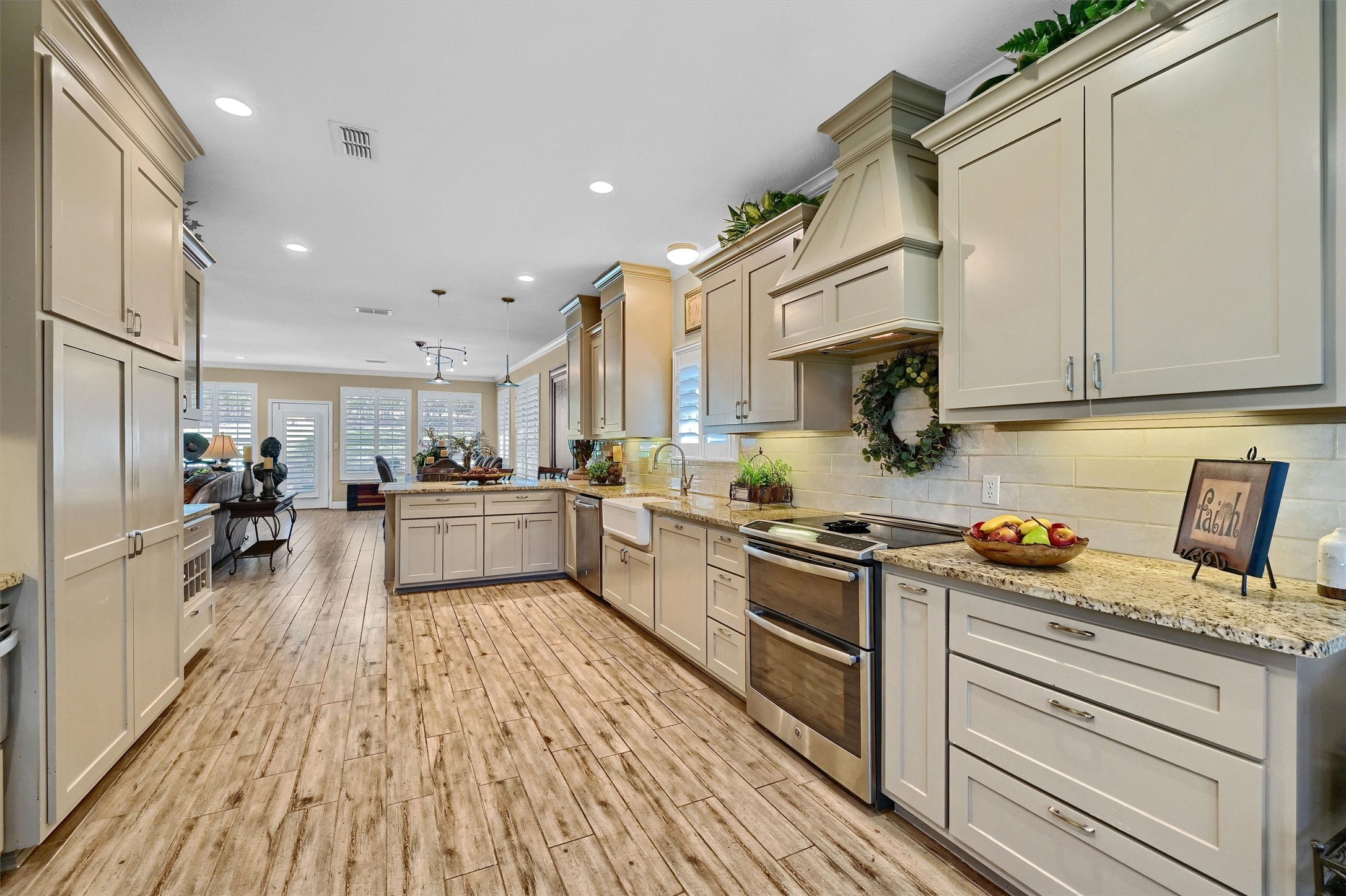 130 Cayuga Trail