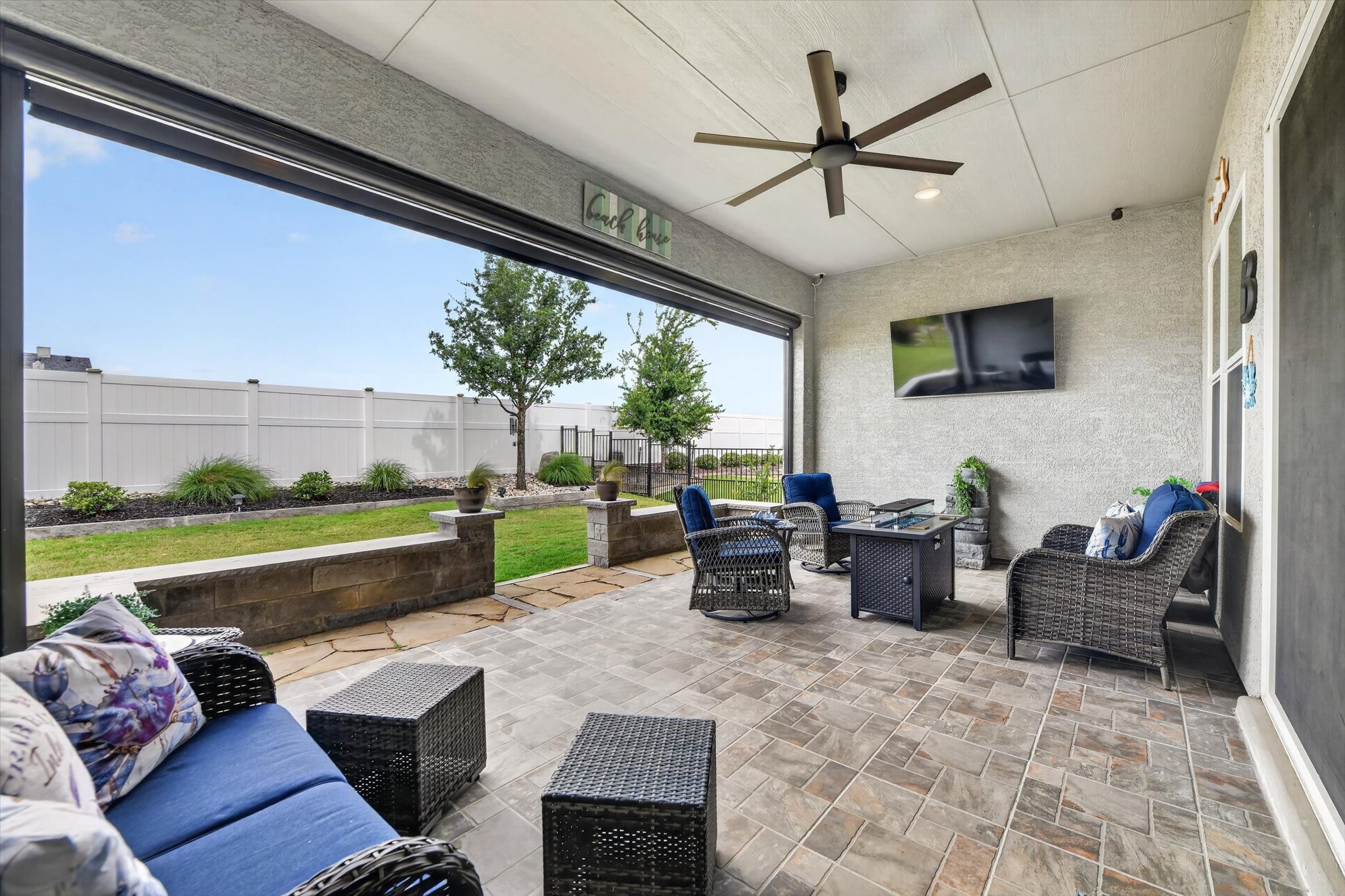 9808 Silver Rock Way
