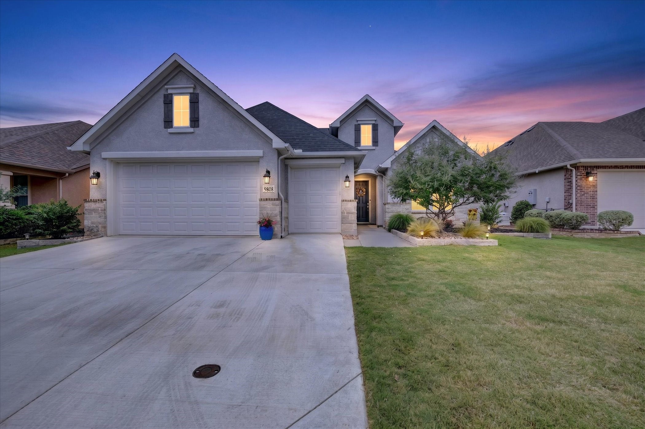 9808 Silver Rock Way