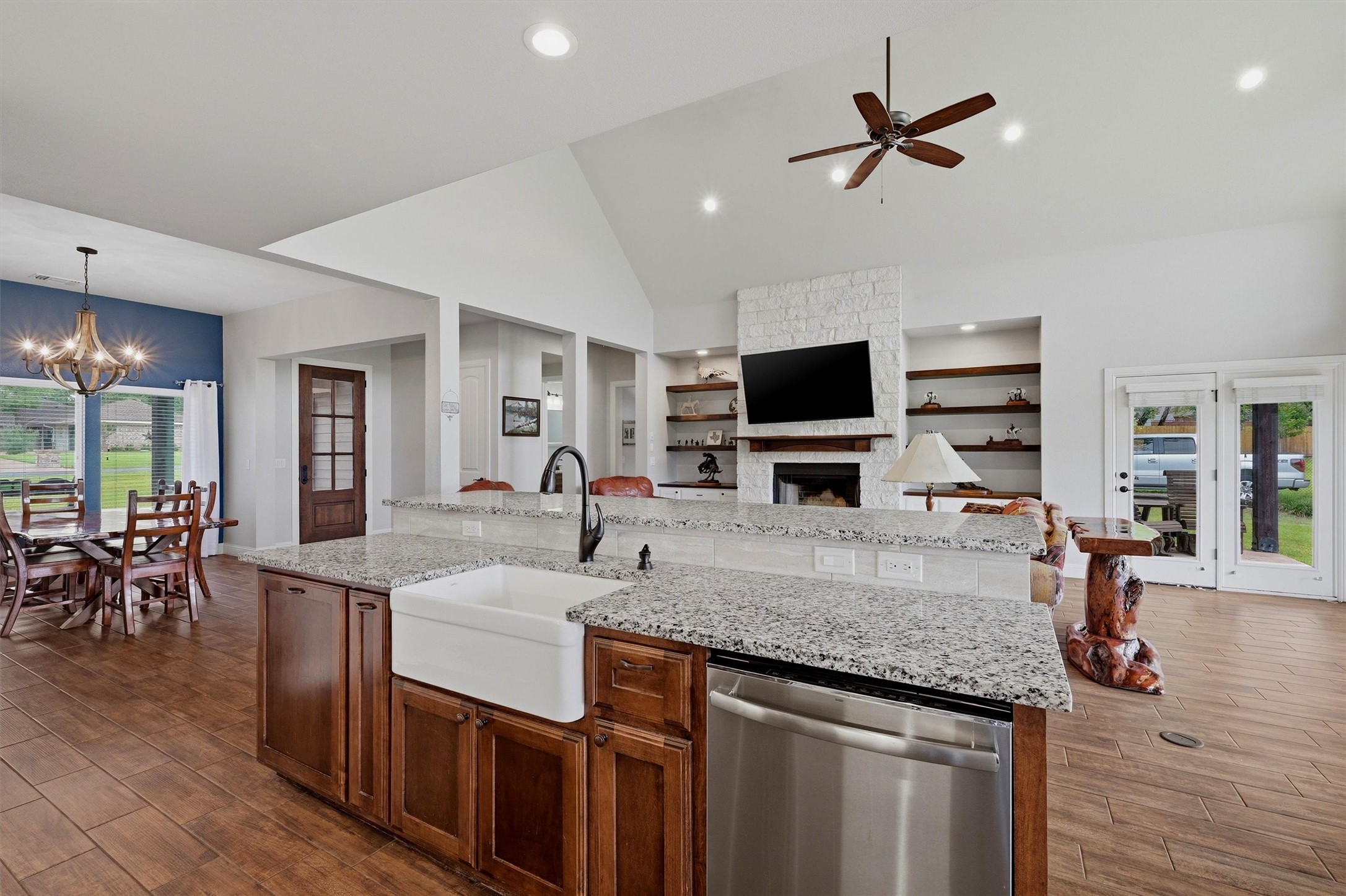 206 Modoc Trail