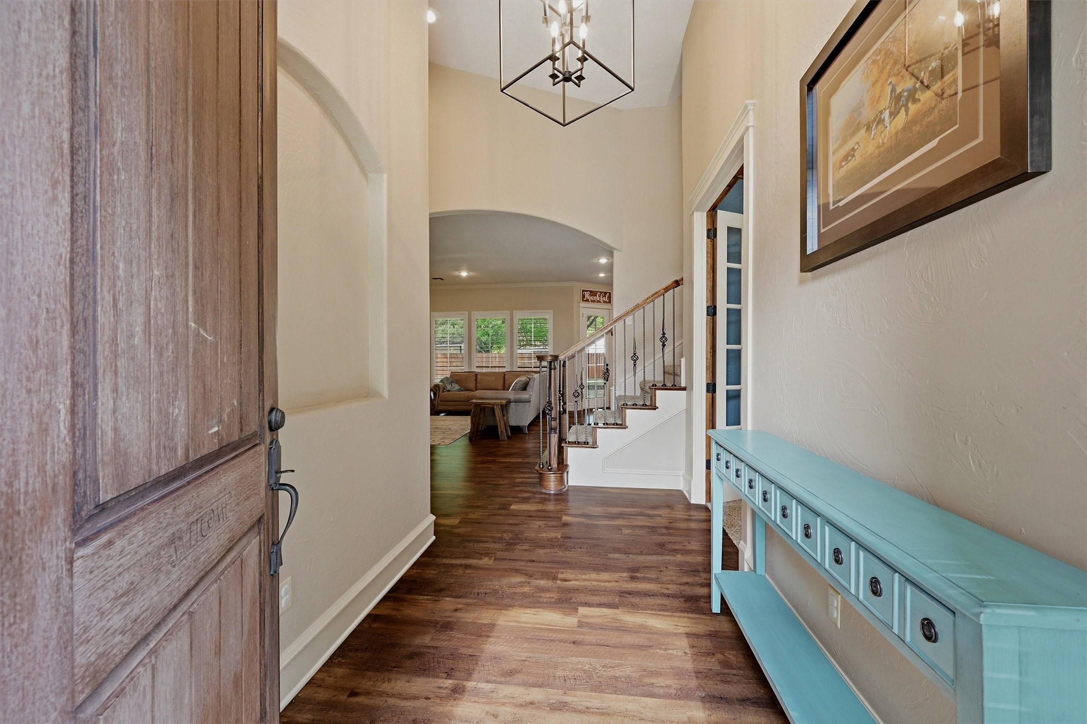 201 Hillside Lane