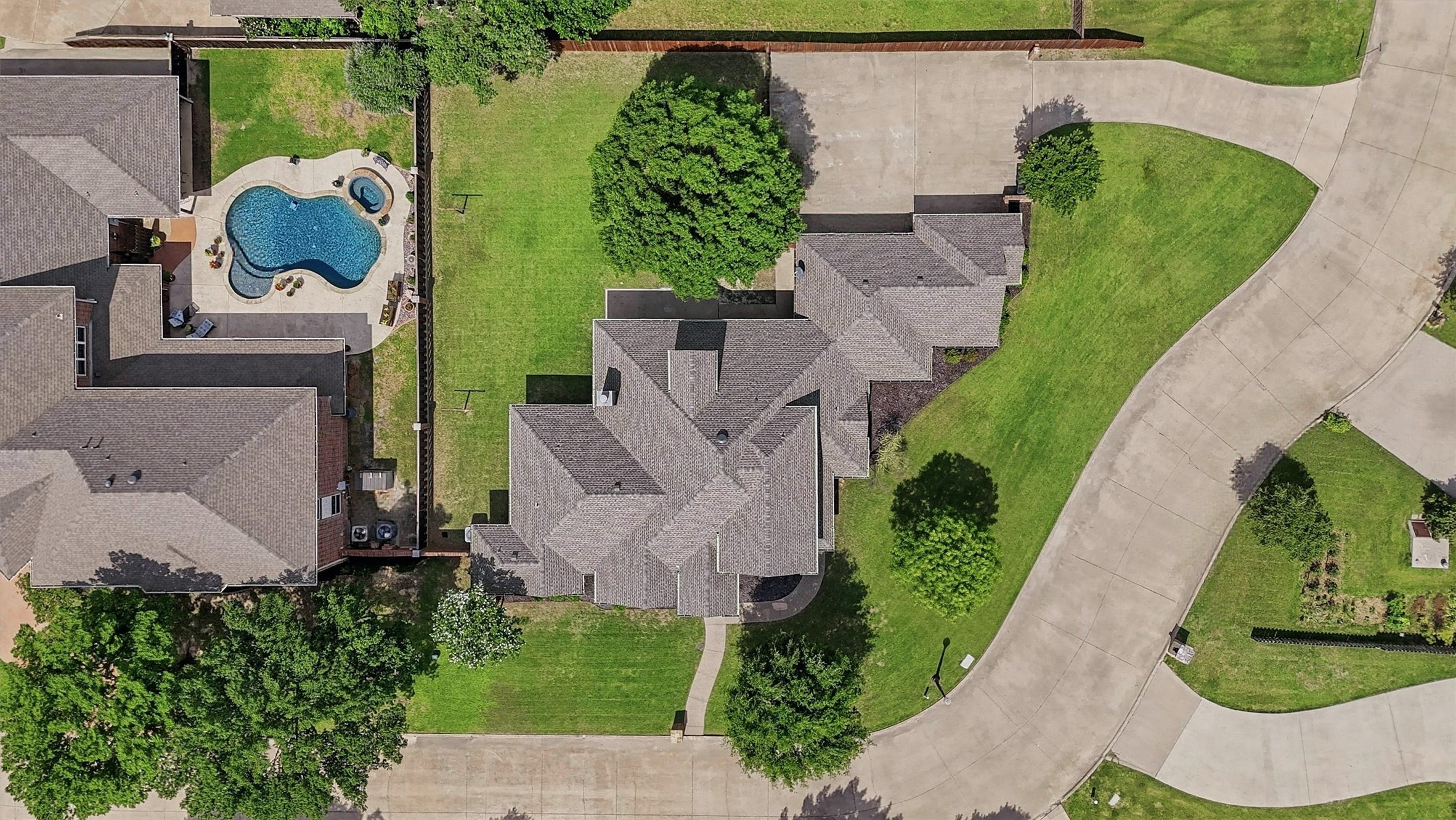 201 Hillside Lane