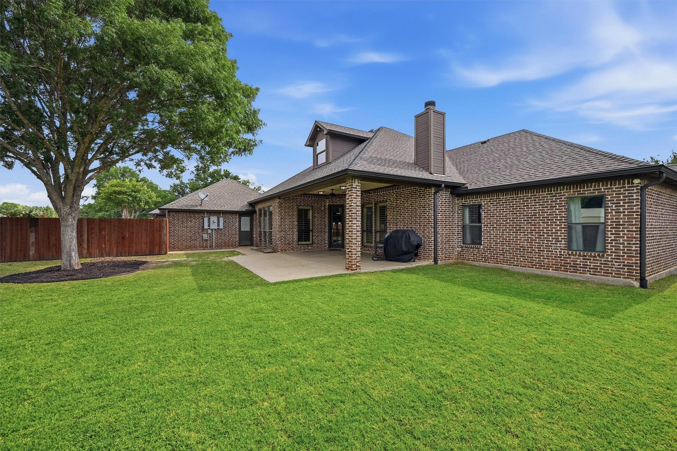 201 Hillside Lane