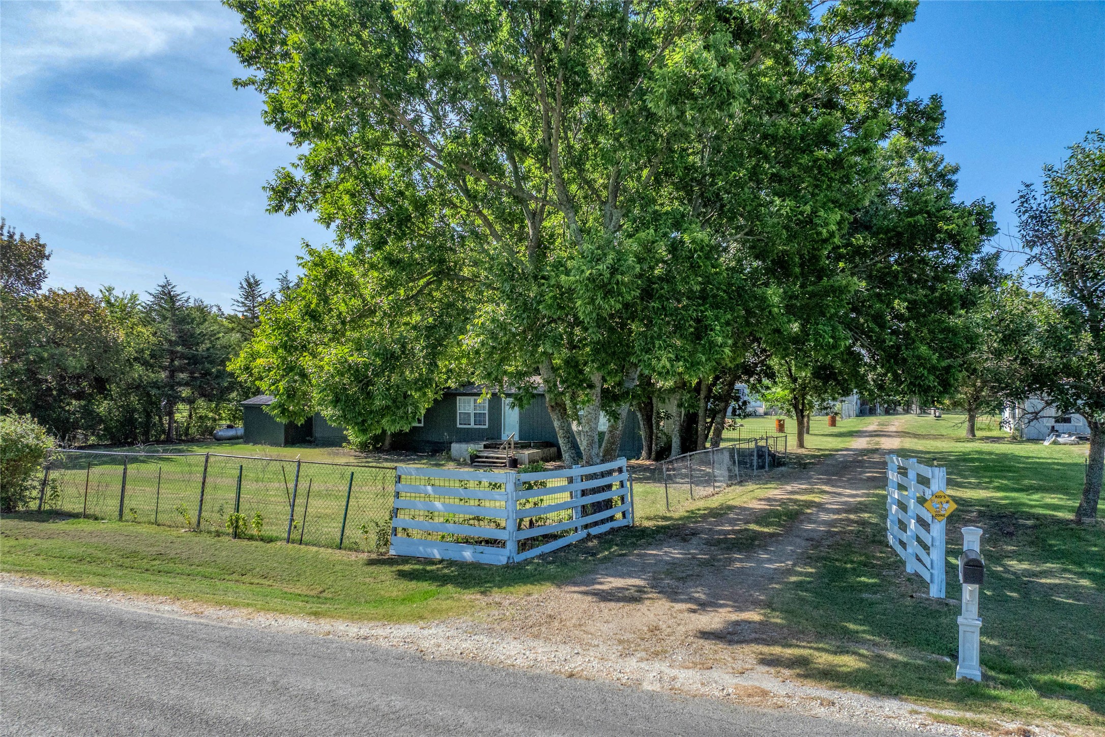 428 Pennell Road