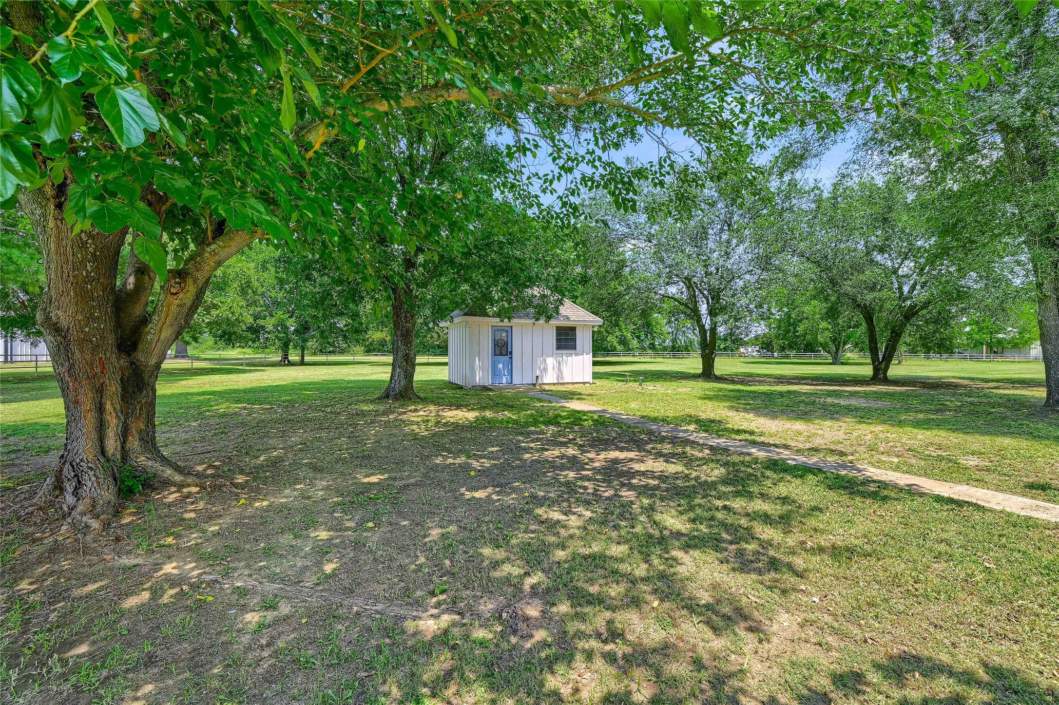 TBD 1101a Brooks Lane