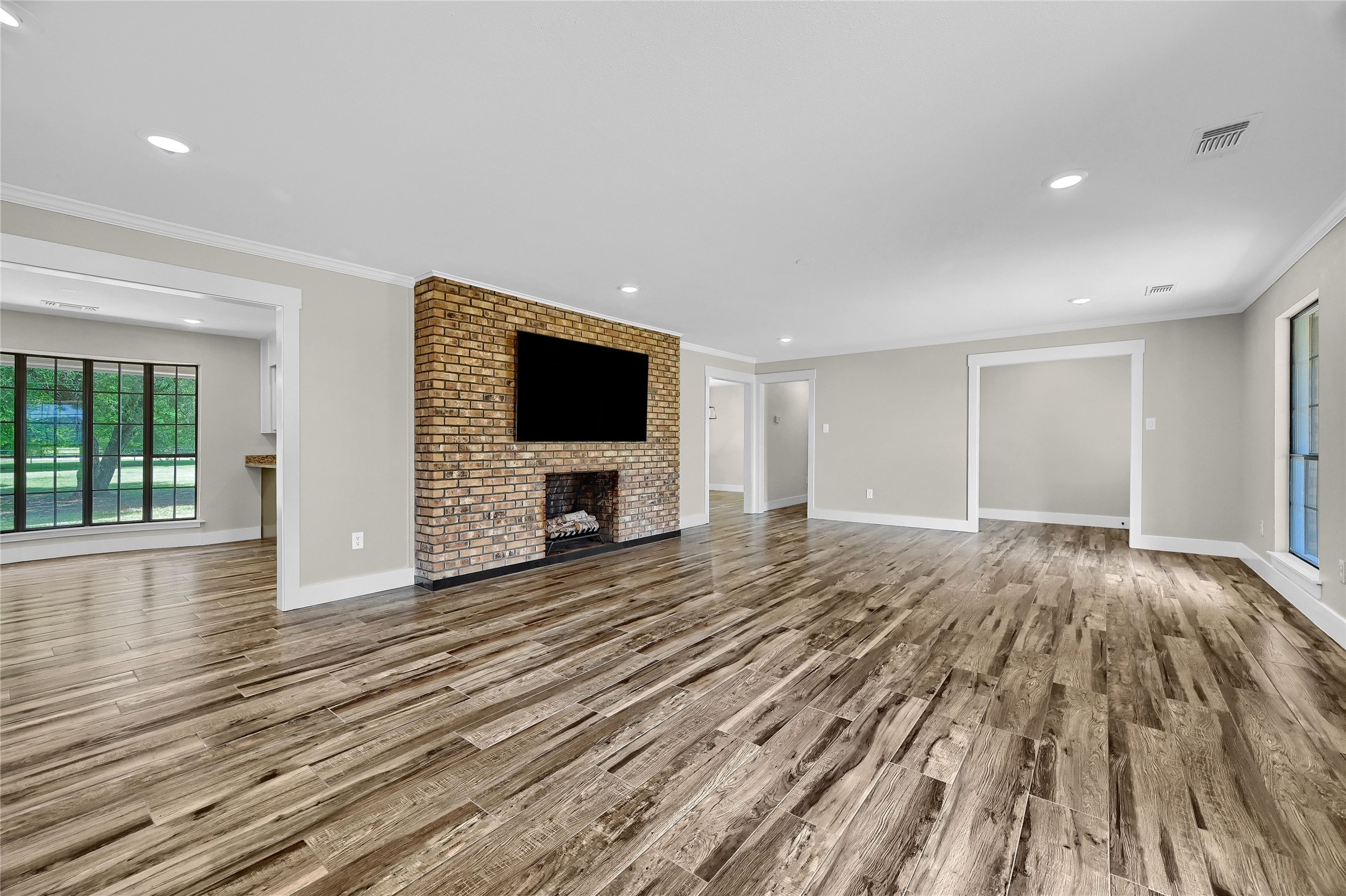TBD 1101a Brooks Lane