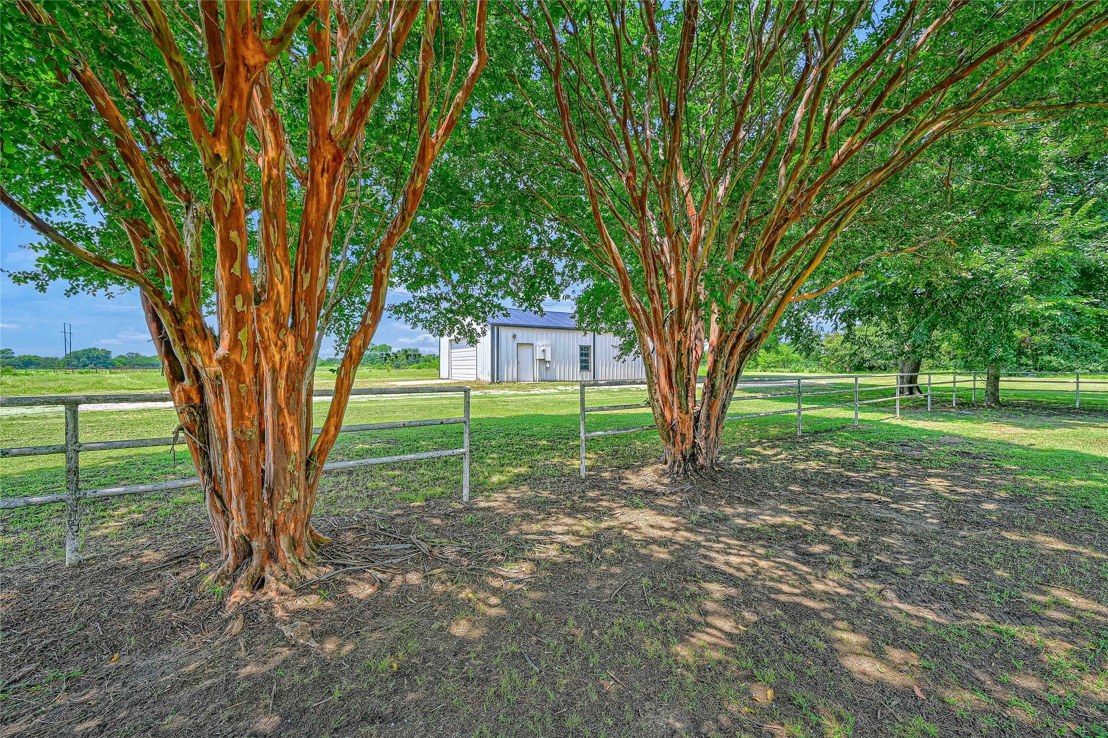 TBD 1101a Brooks Lane