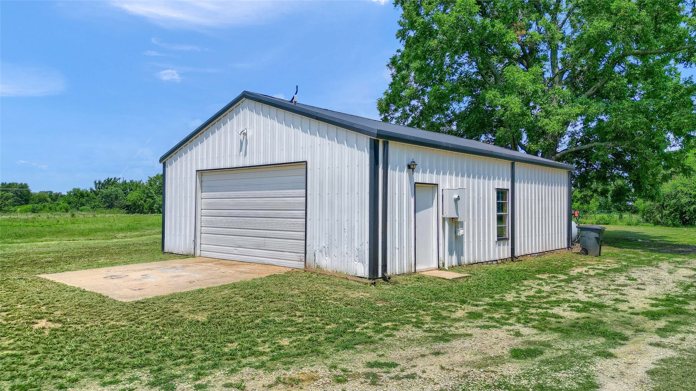 TBD 1101a Brooks Lane