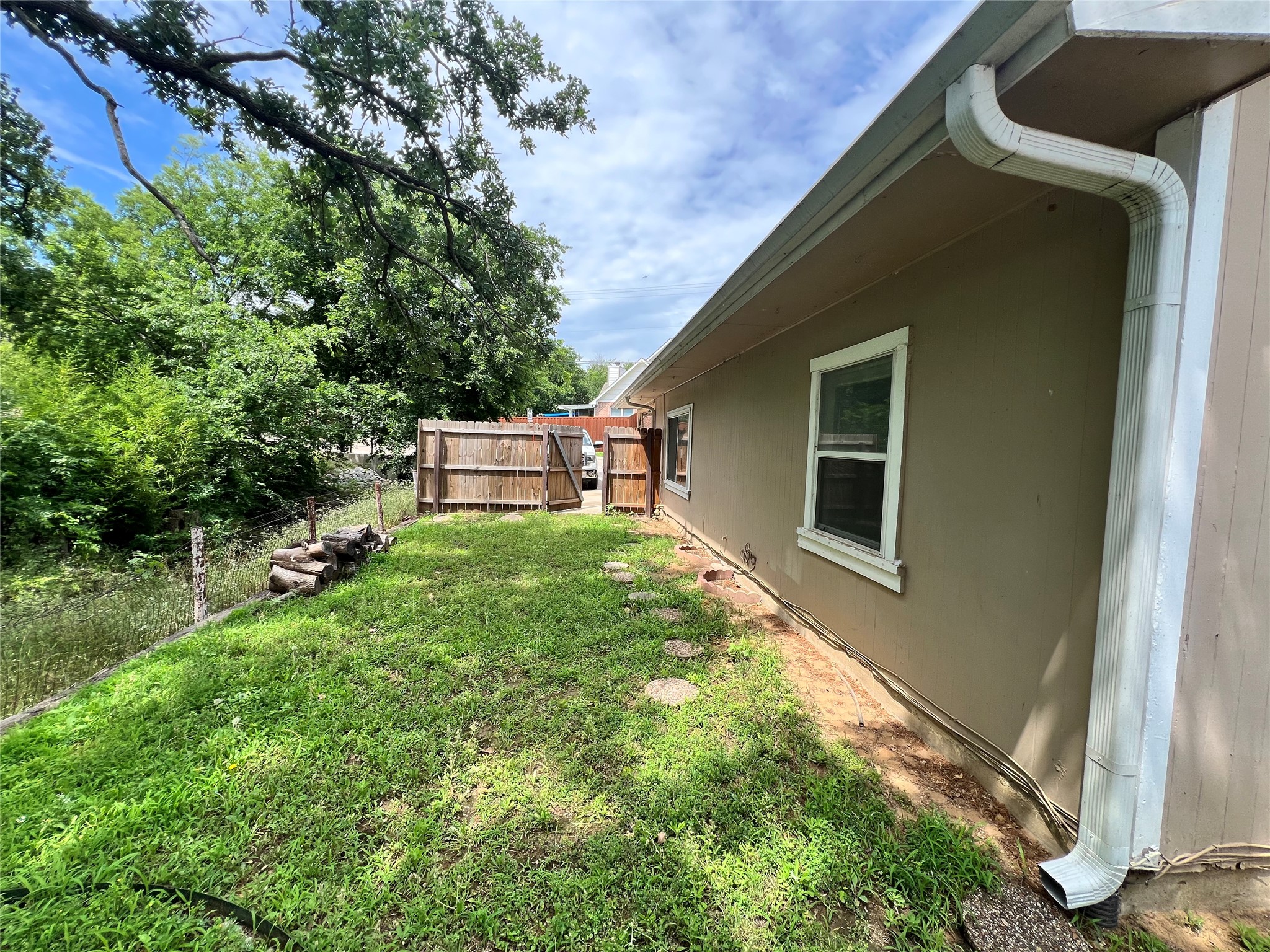600 Lake Drive