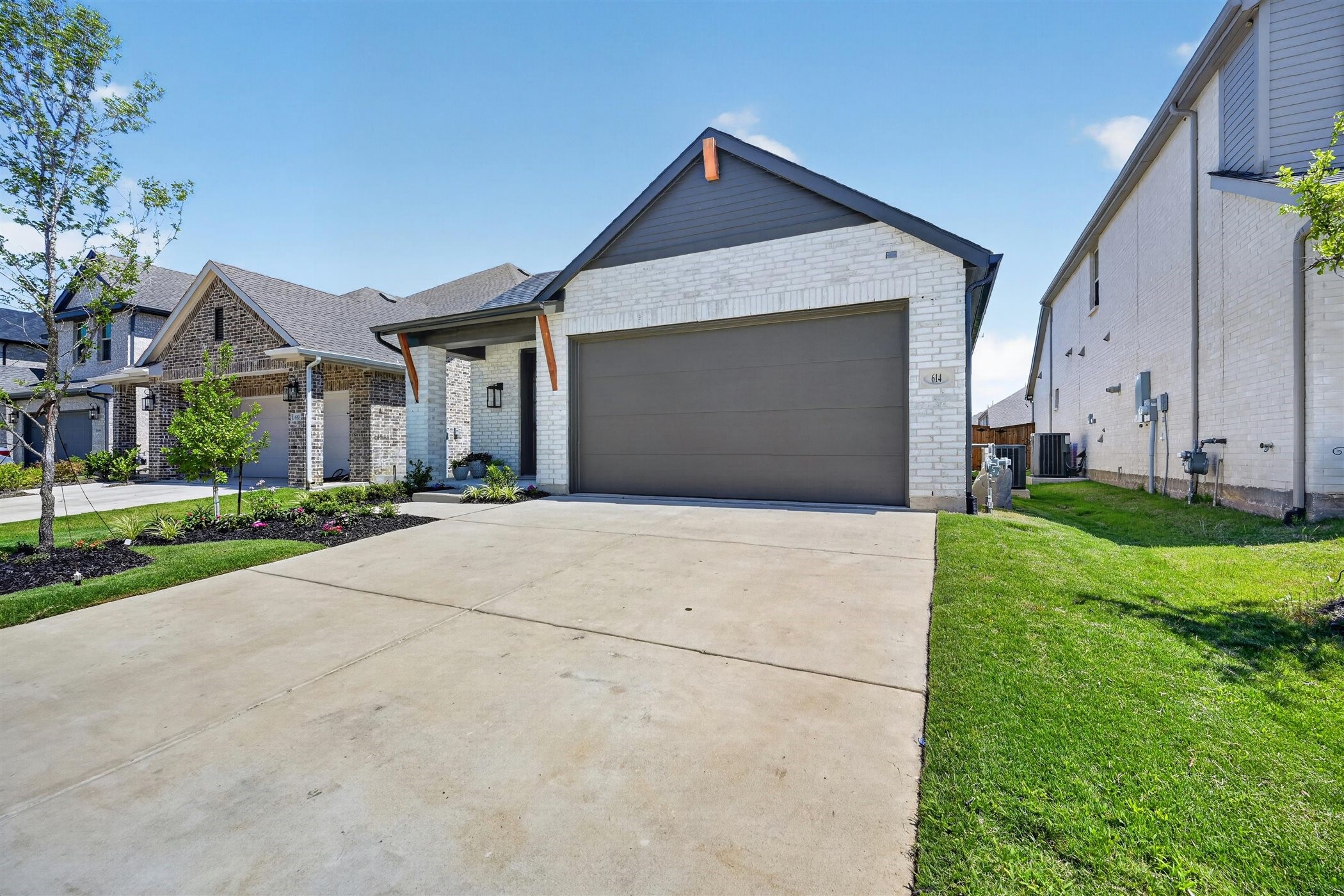 614 Sunflower Trail