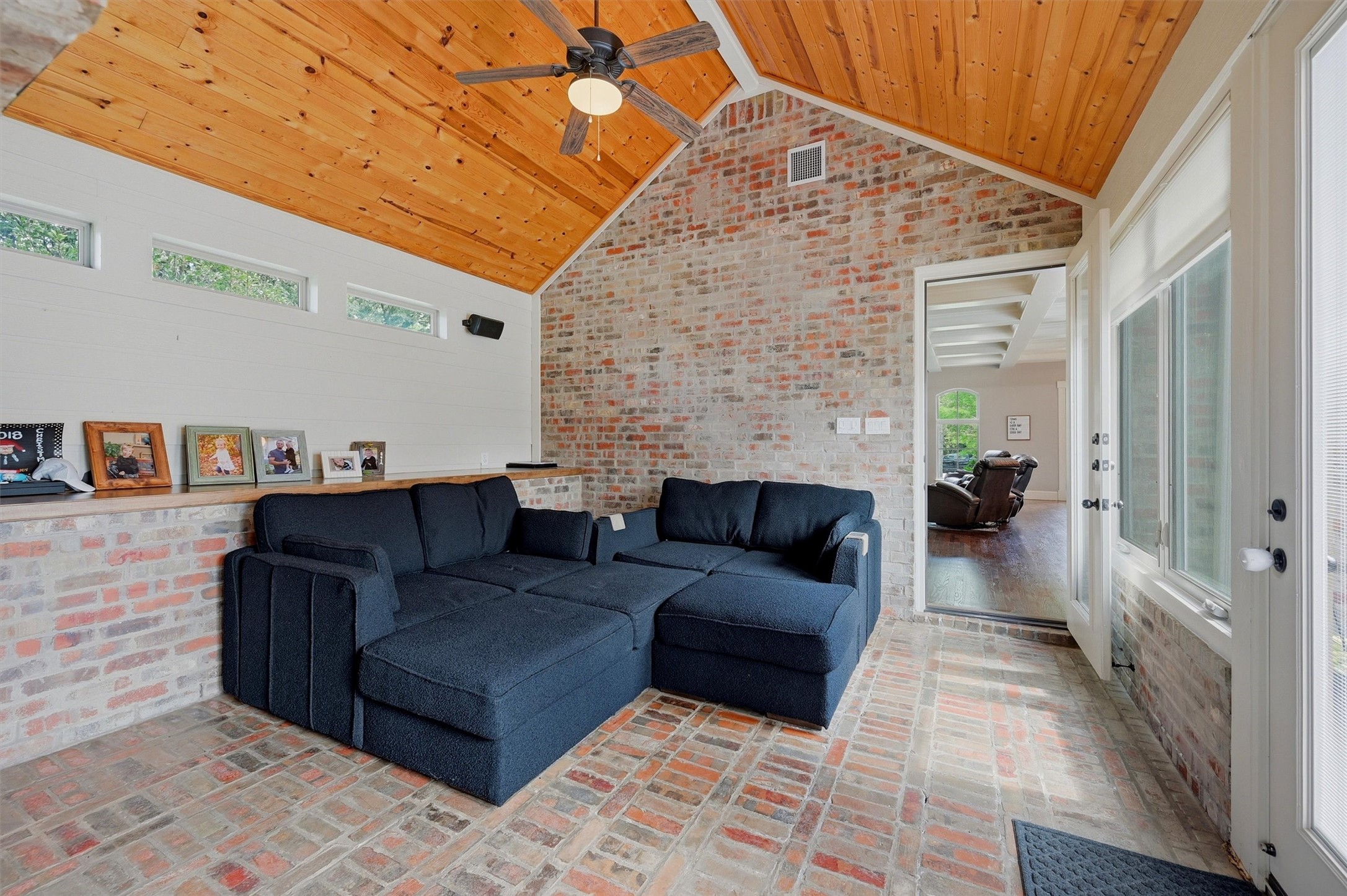 107 Iriquois Drive