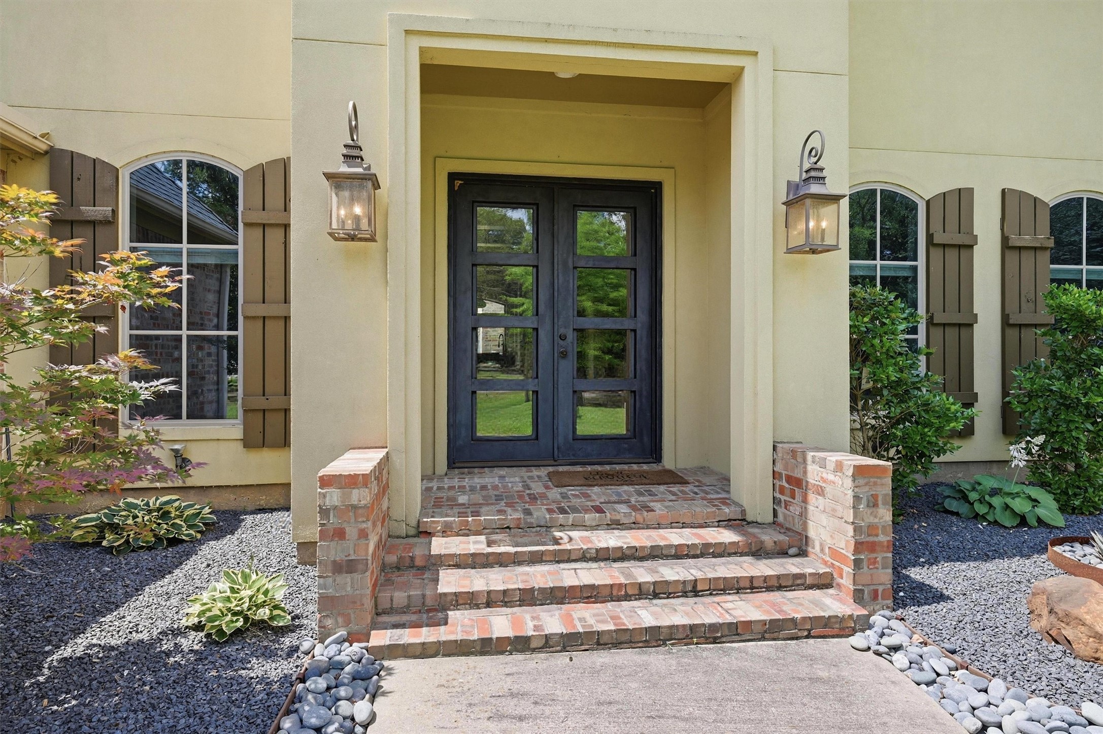 107 Iriquois Drive