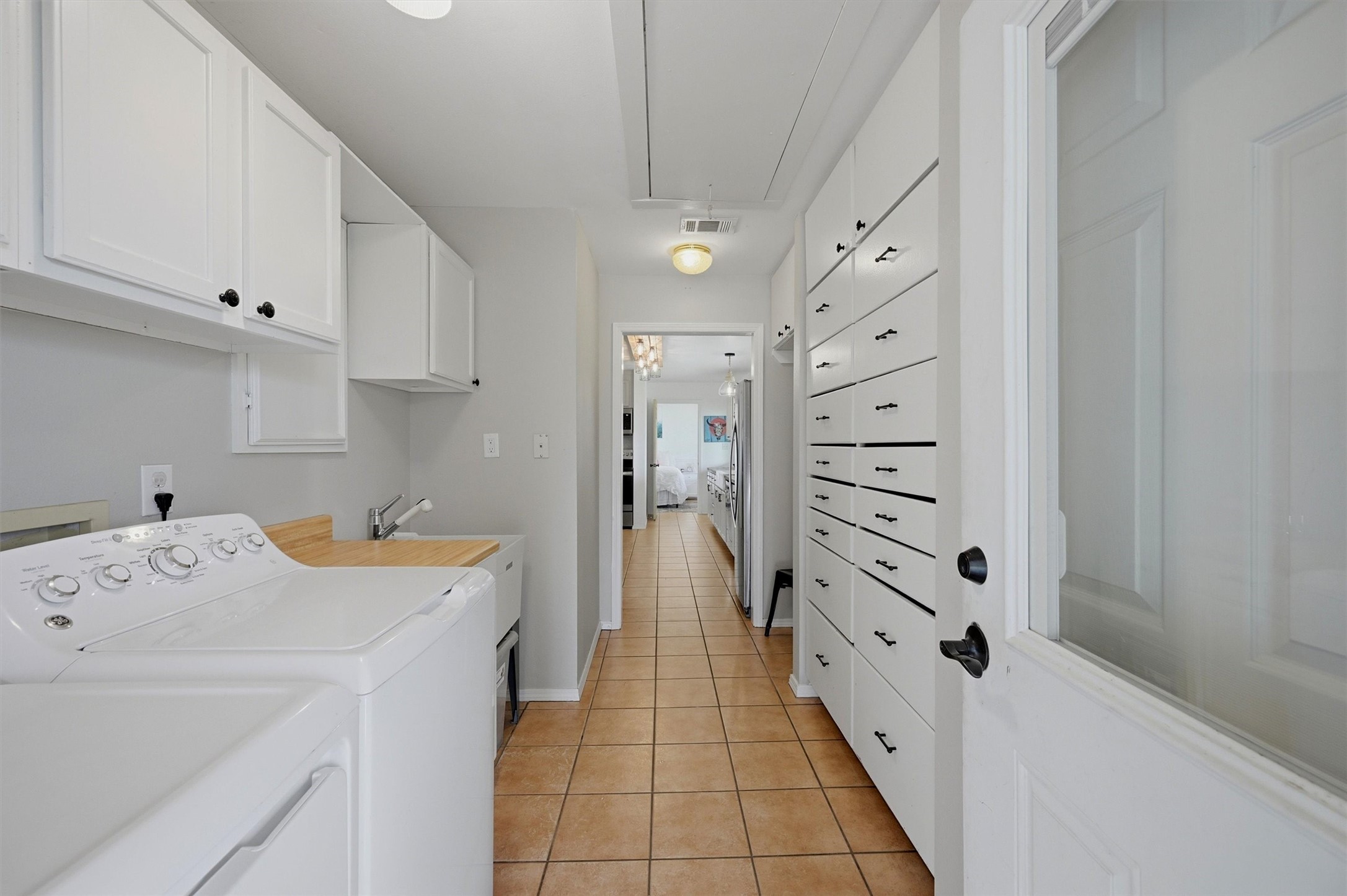 905 Crawford Road