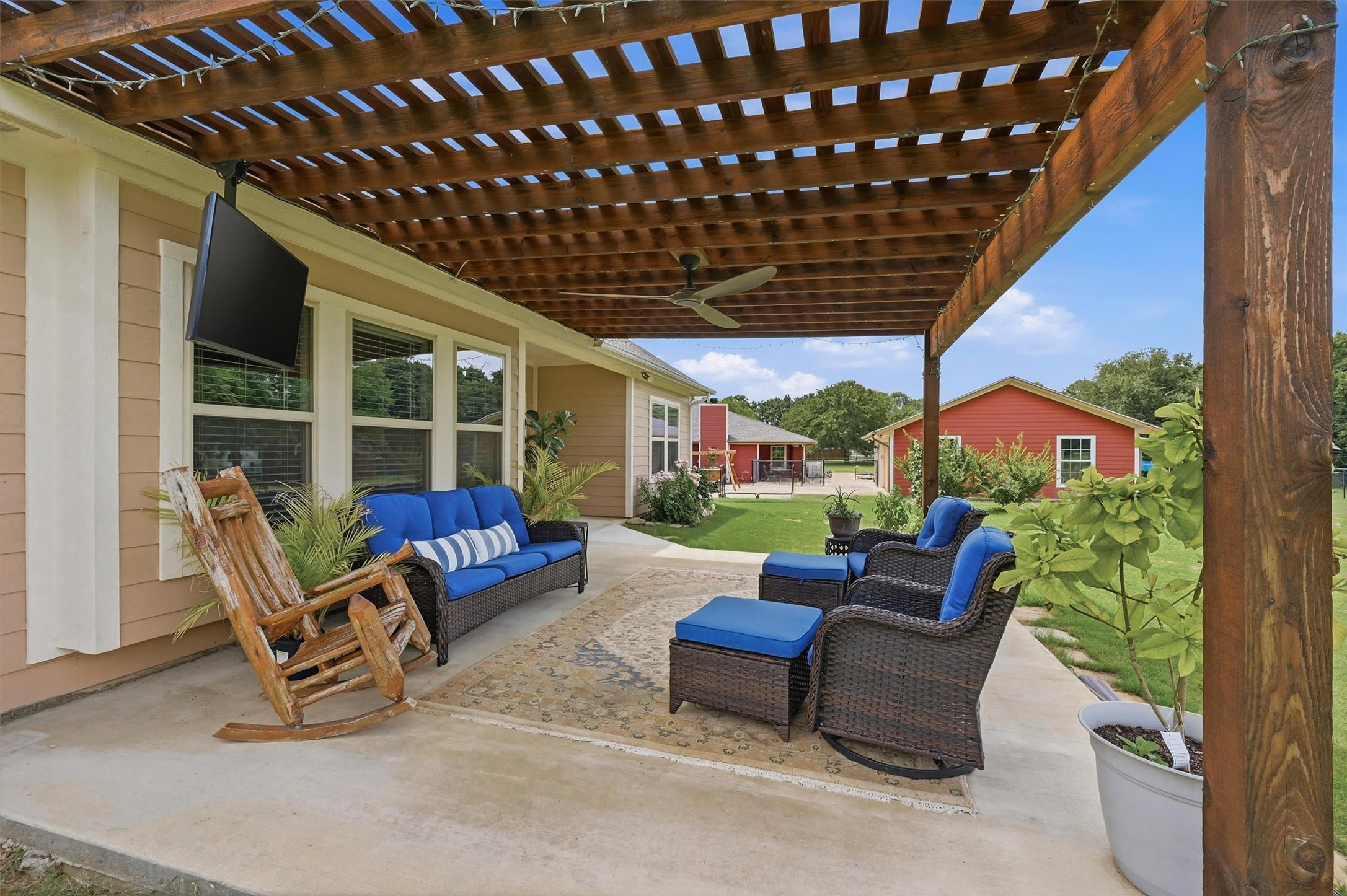114 Sequoya Drive