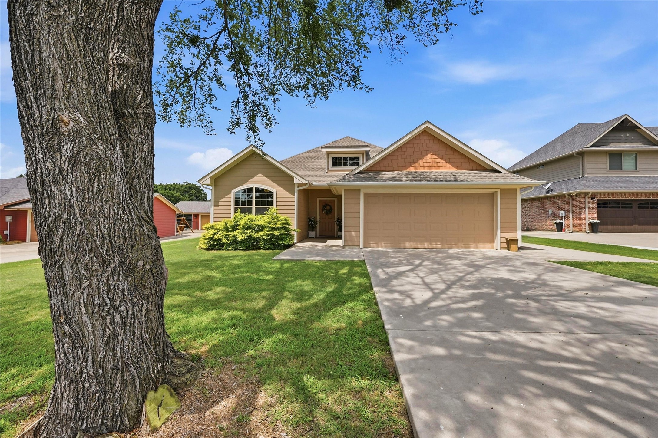 114 Sequoya Drive Lake Kiowa TX