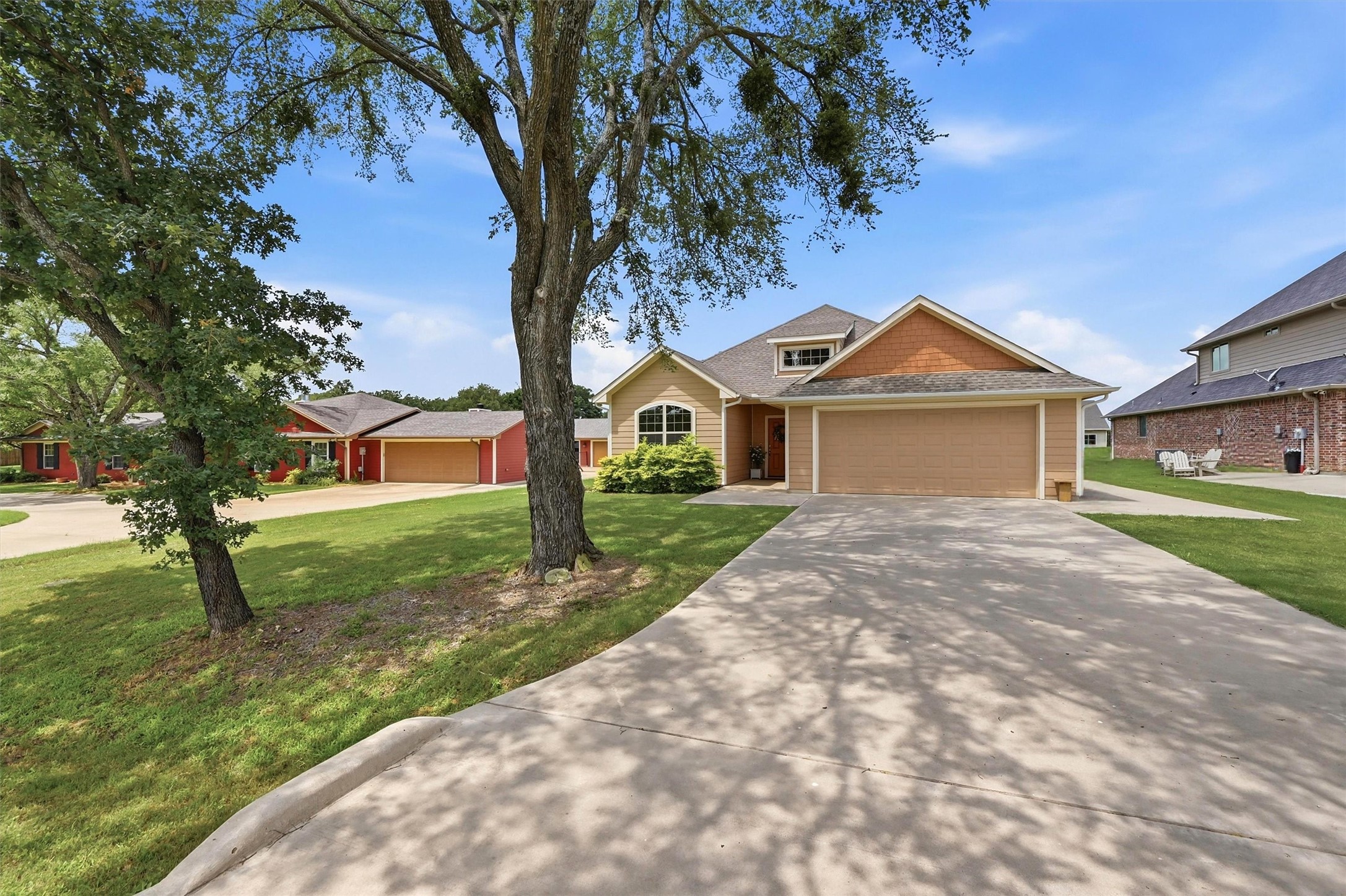 114 Sequoya Drive