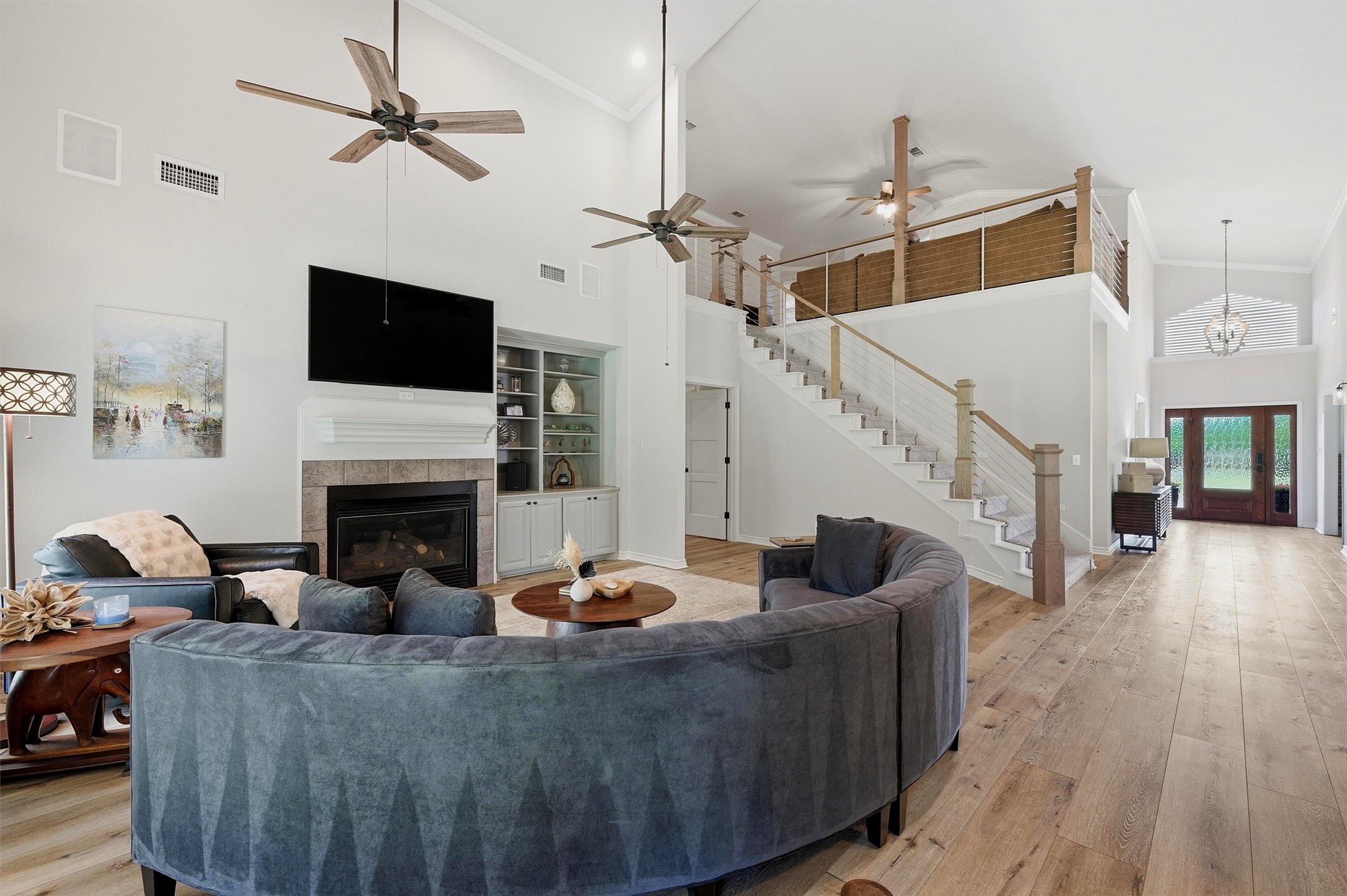 219 Navajo Trail