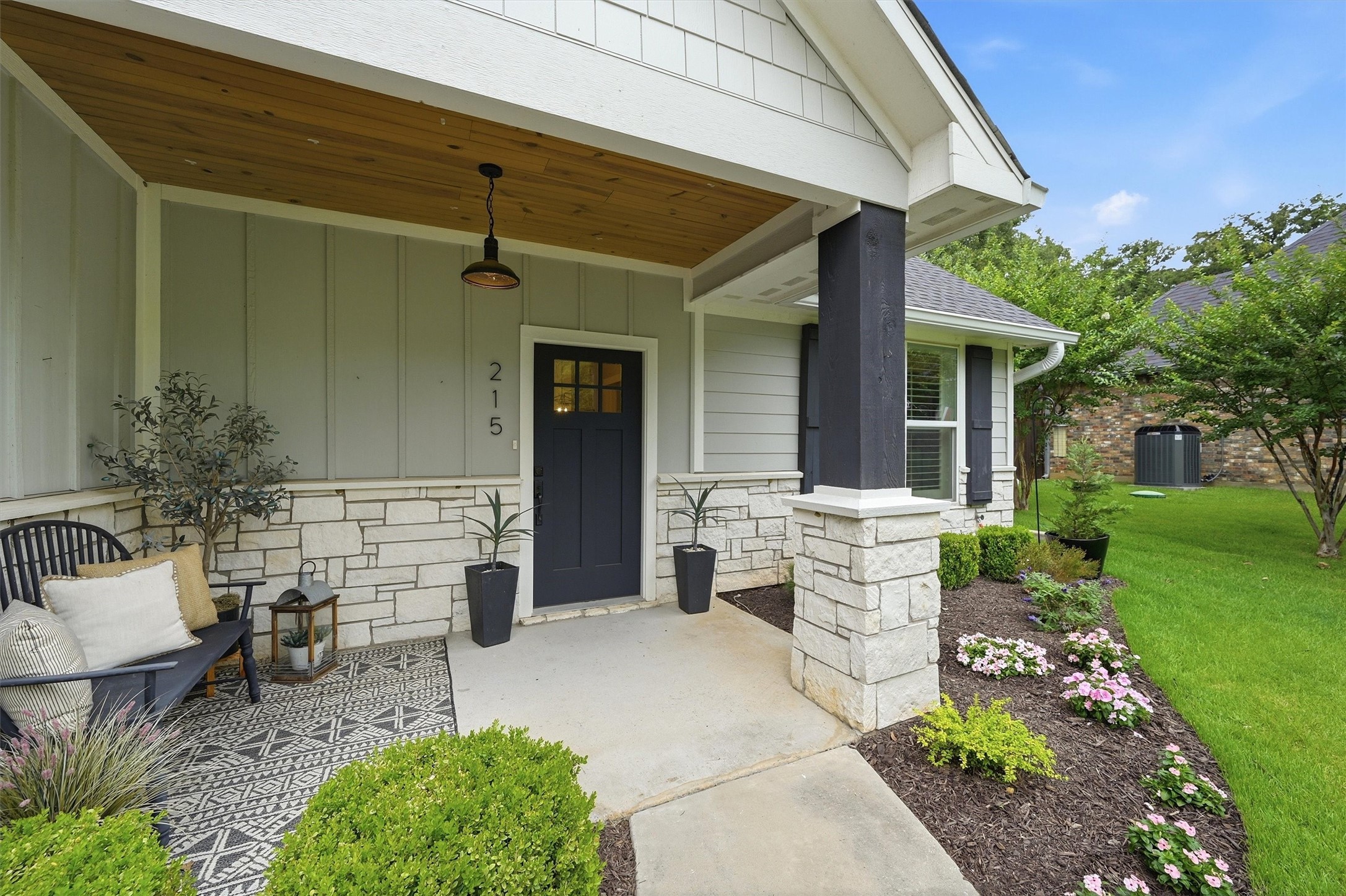 215 Pueblo Drive