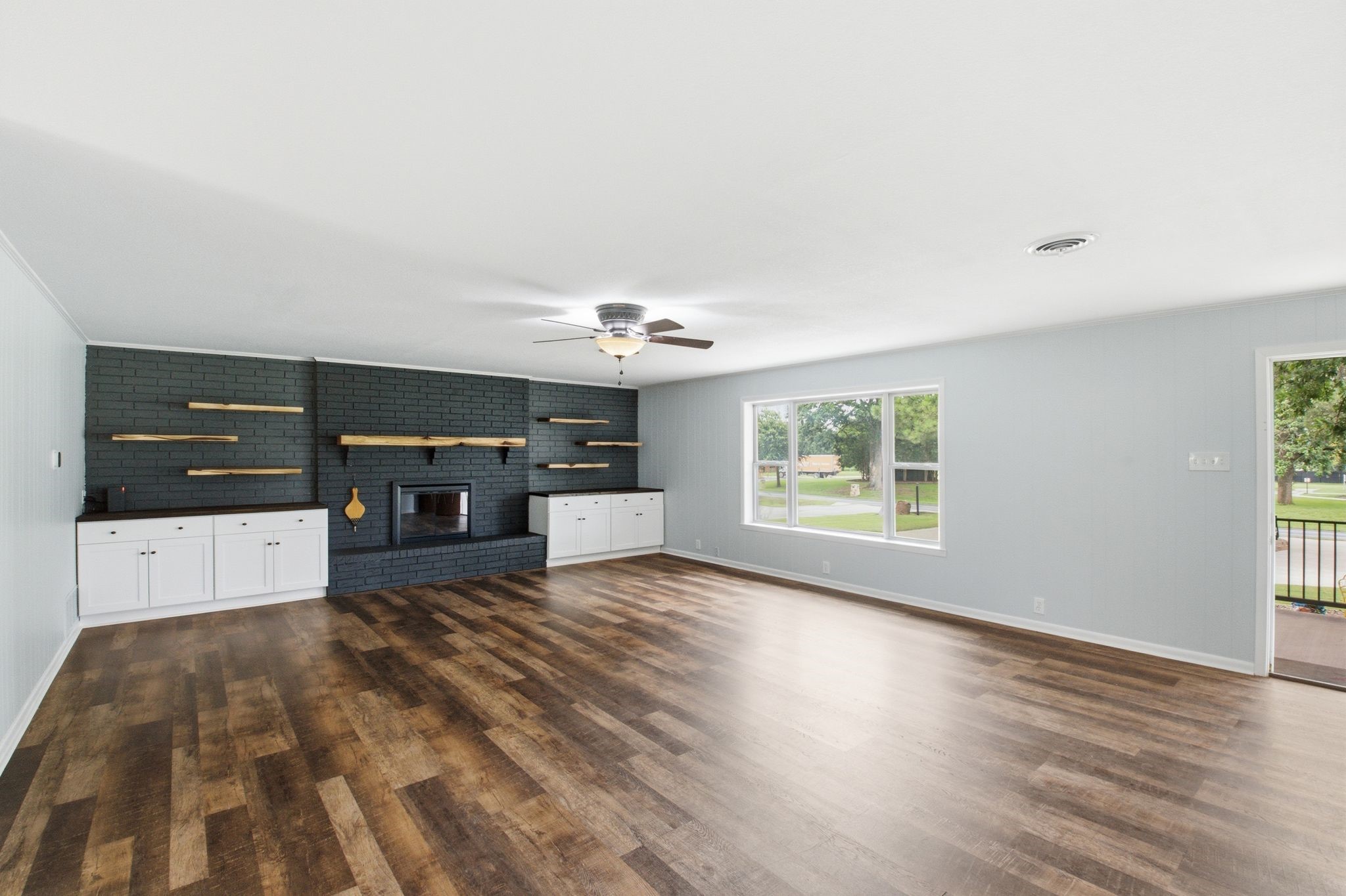 104 Kiowa Drive W