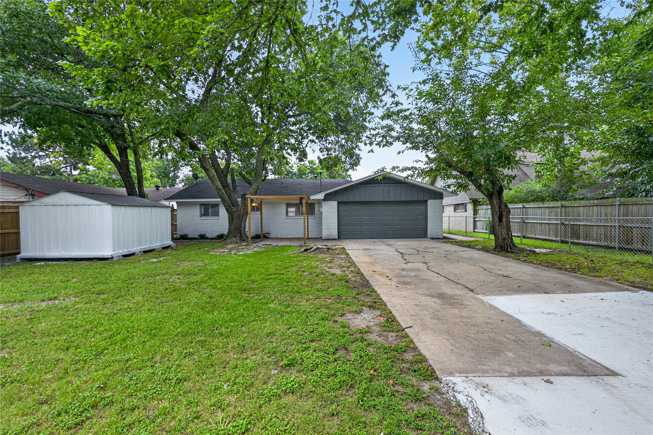2507 Foxcroft Circle