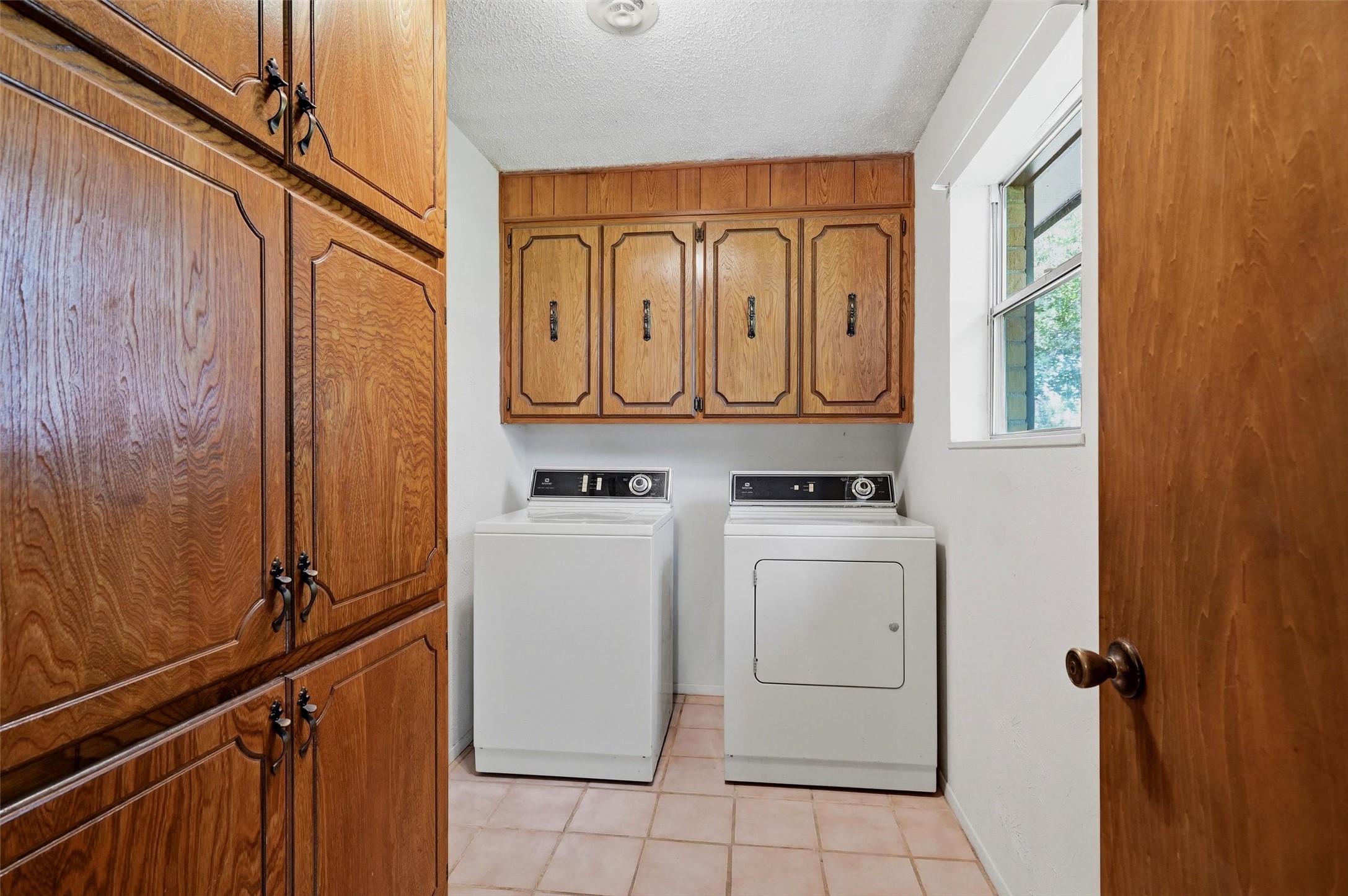 100 Mohican Trail