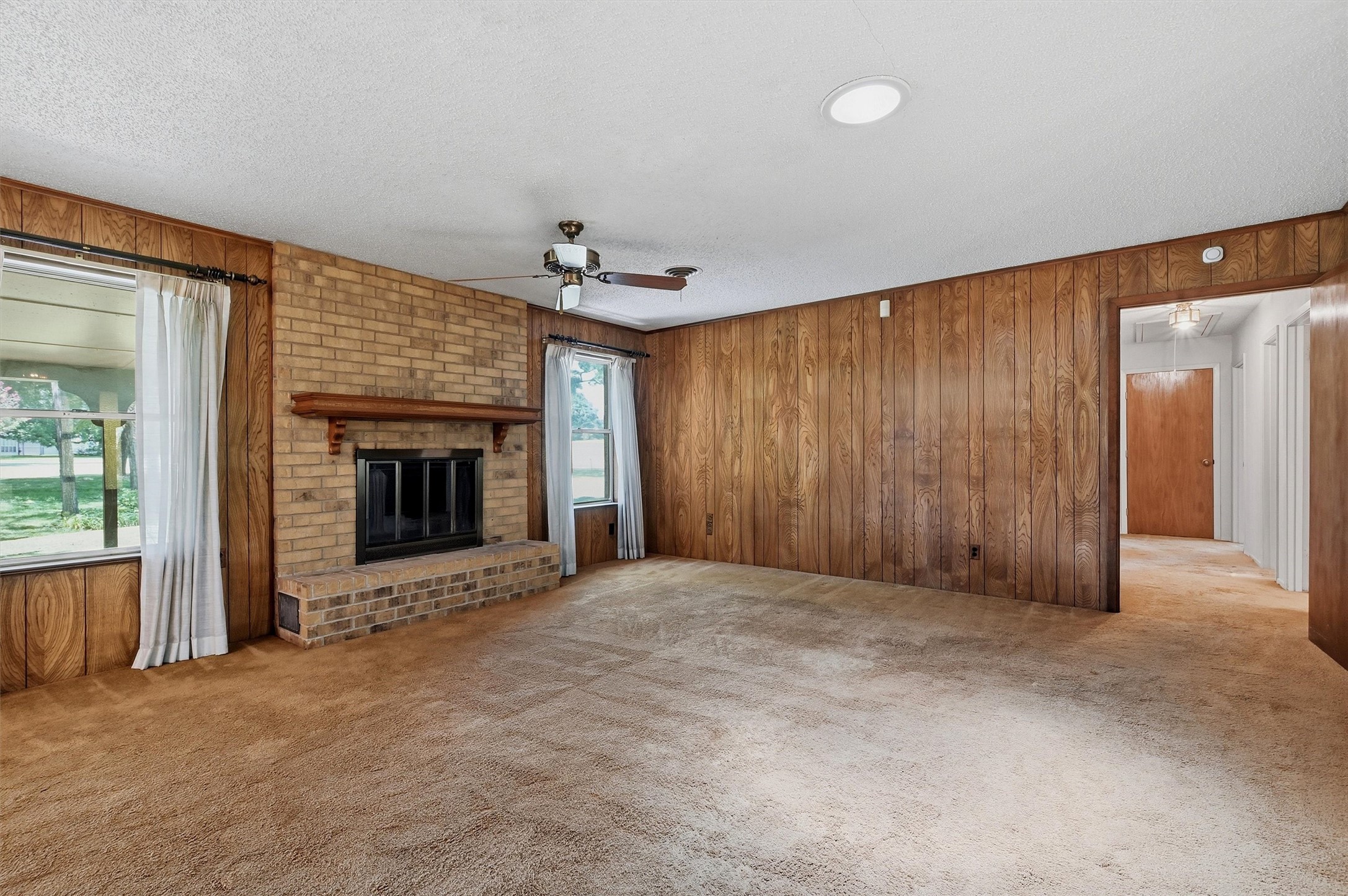 100 Mohican Trail