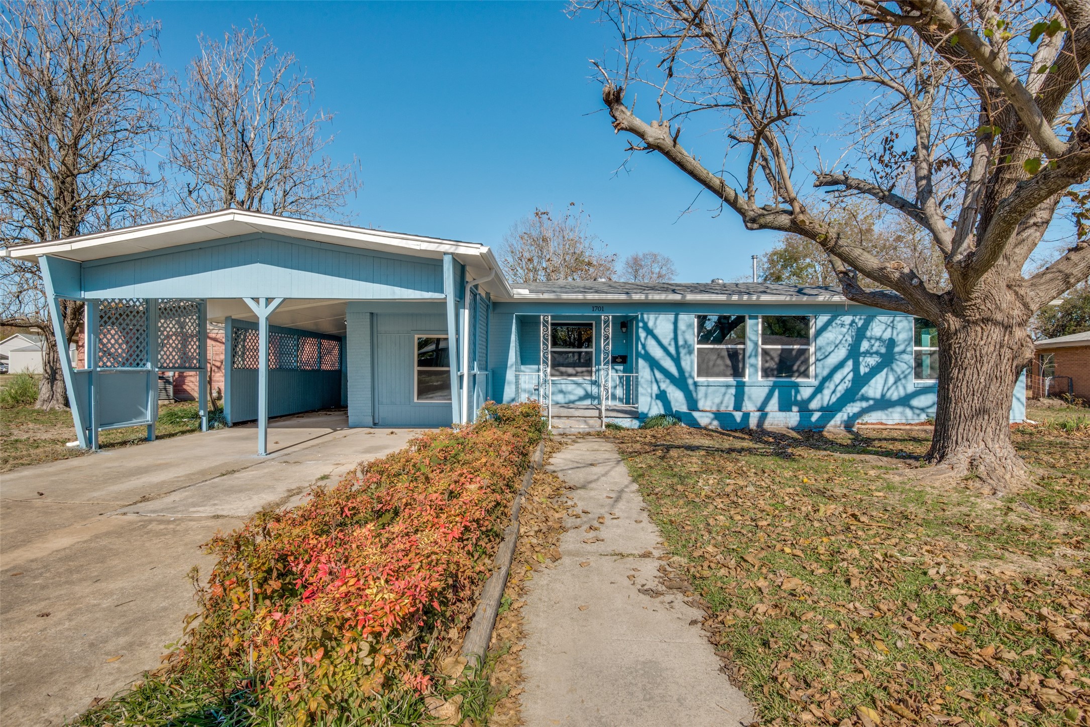 1701 Merrywood Way