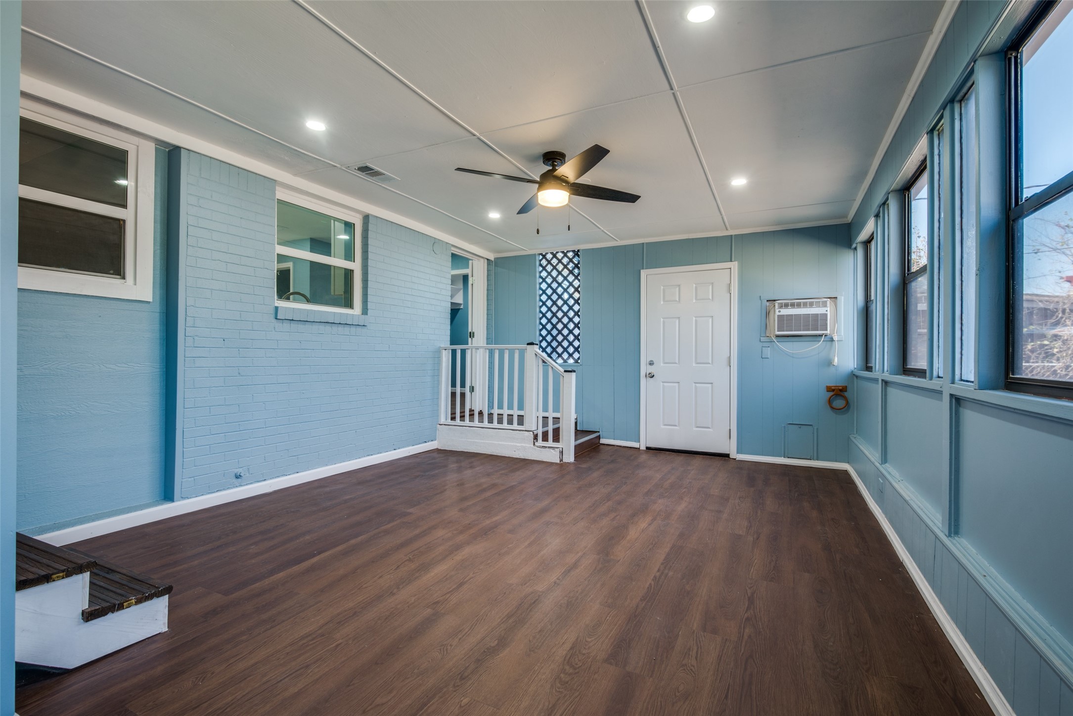 1701 Merrywood Way